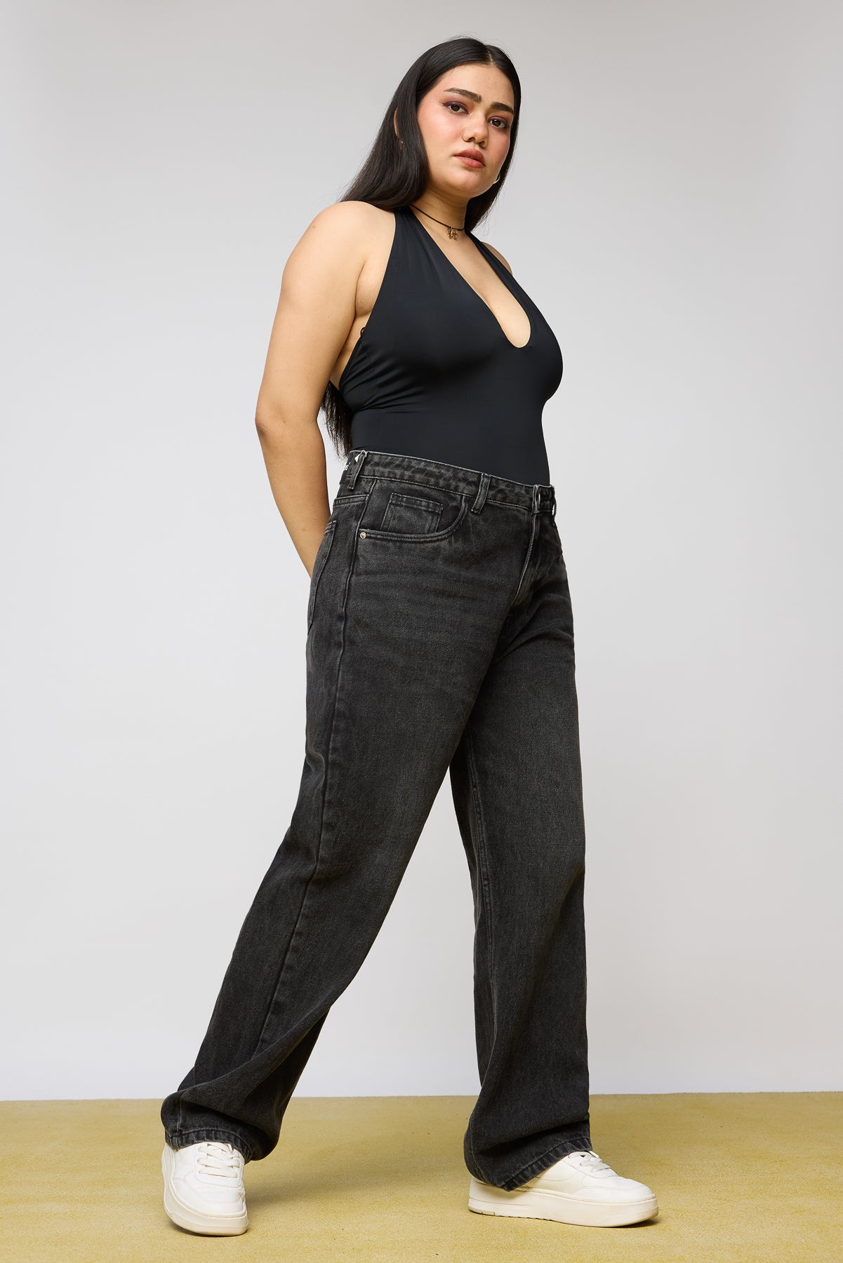 Curve Chic Charcoal Straight Jeans