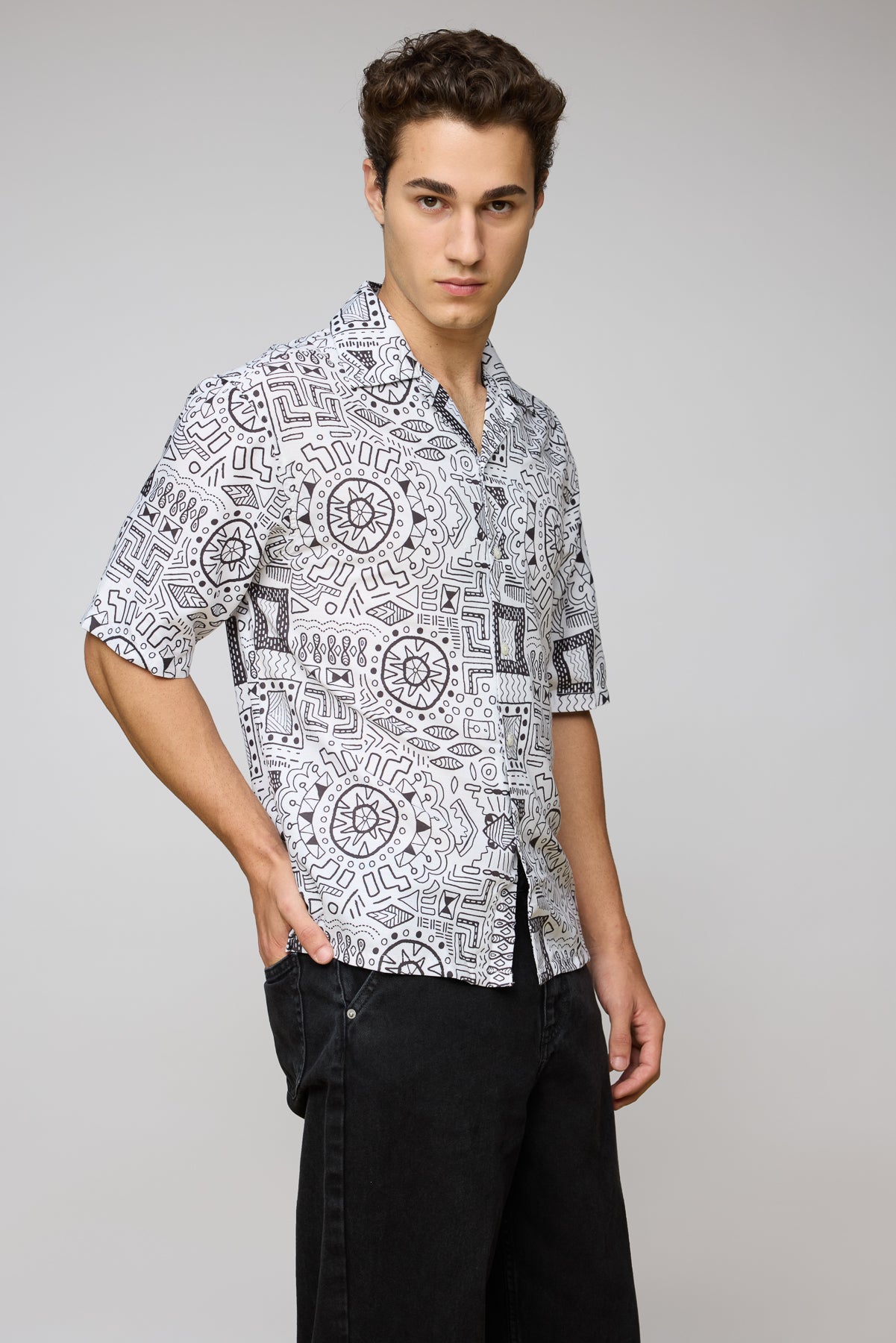 Neo Nomad Men's Resort Collar Shirt