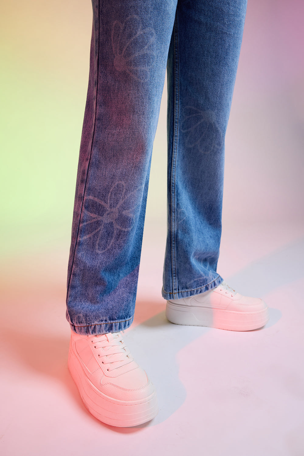 FLORAL FISH CUT STRAIGHT WOMEN'S JEANS