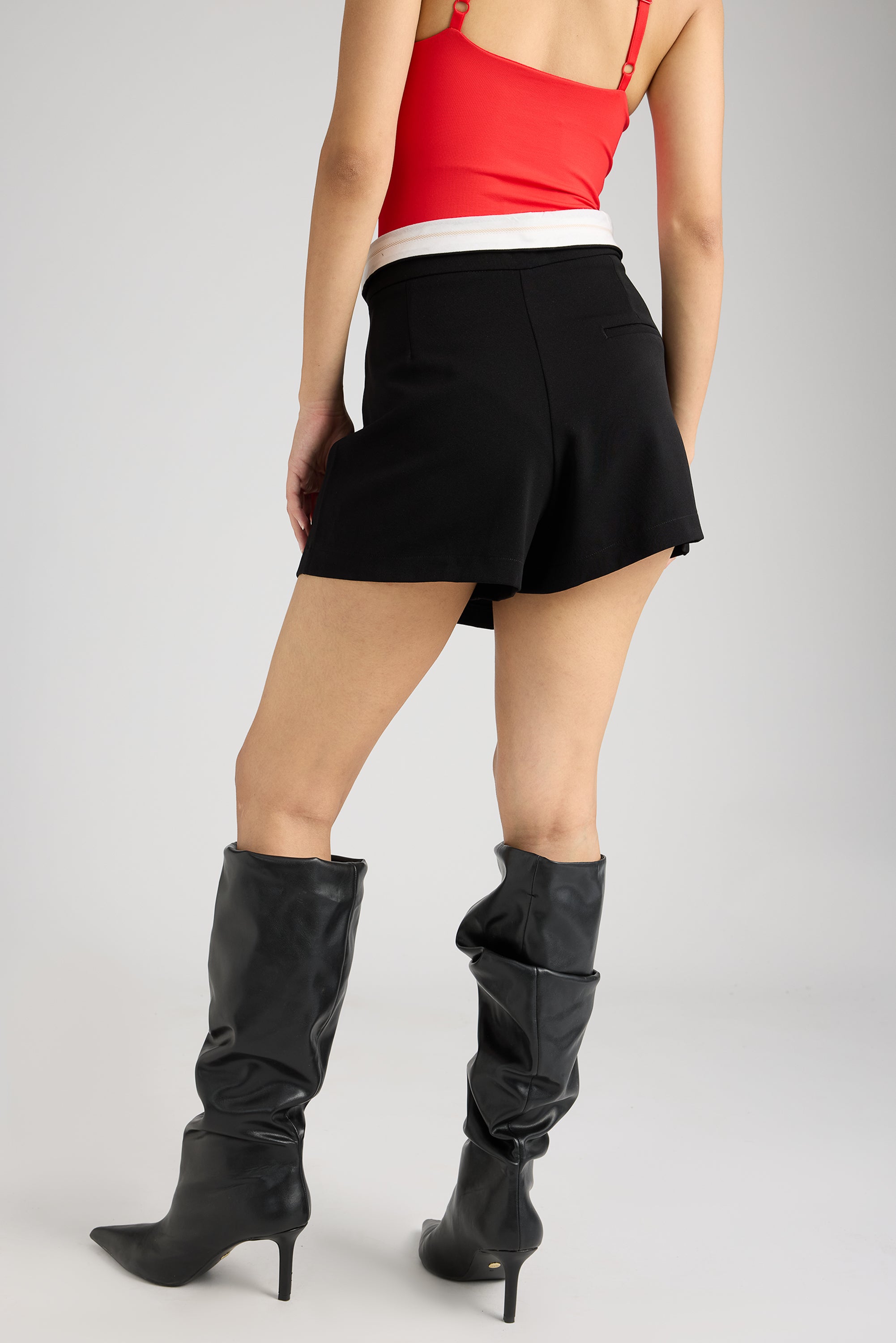 Corp Girlie Black Skort