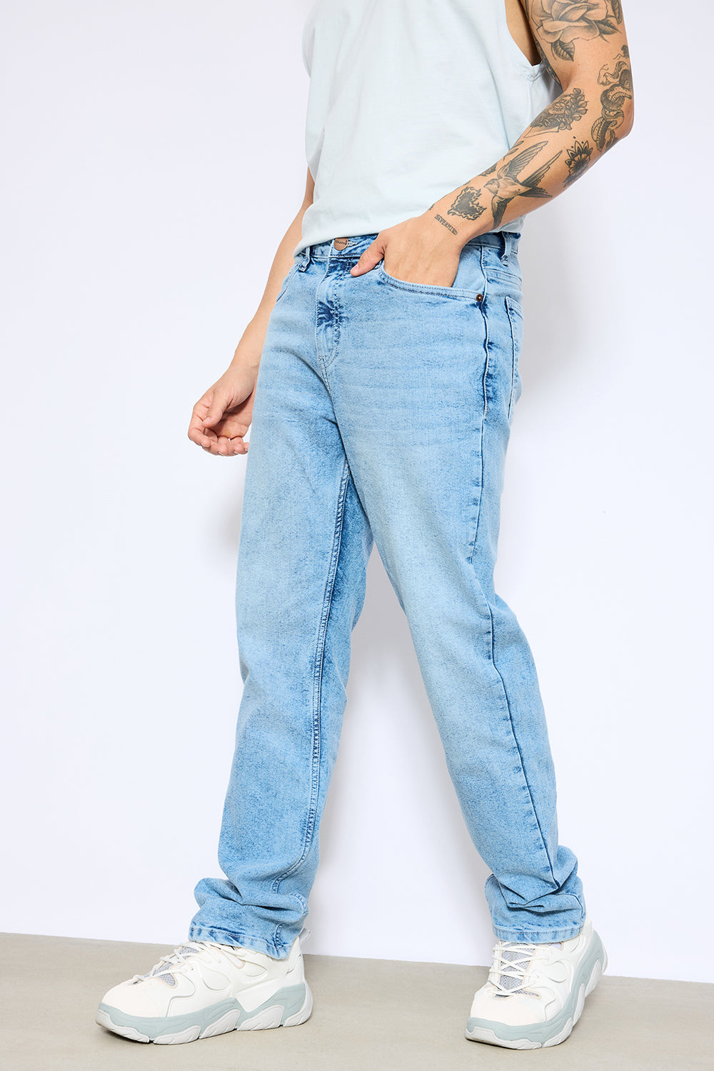 Men's Ice Blue Straight Fit Jeans