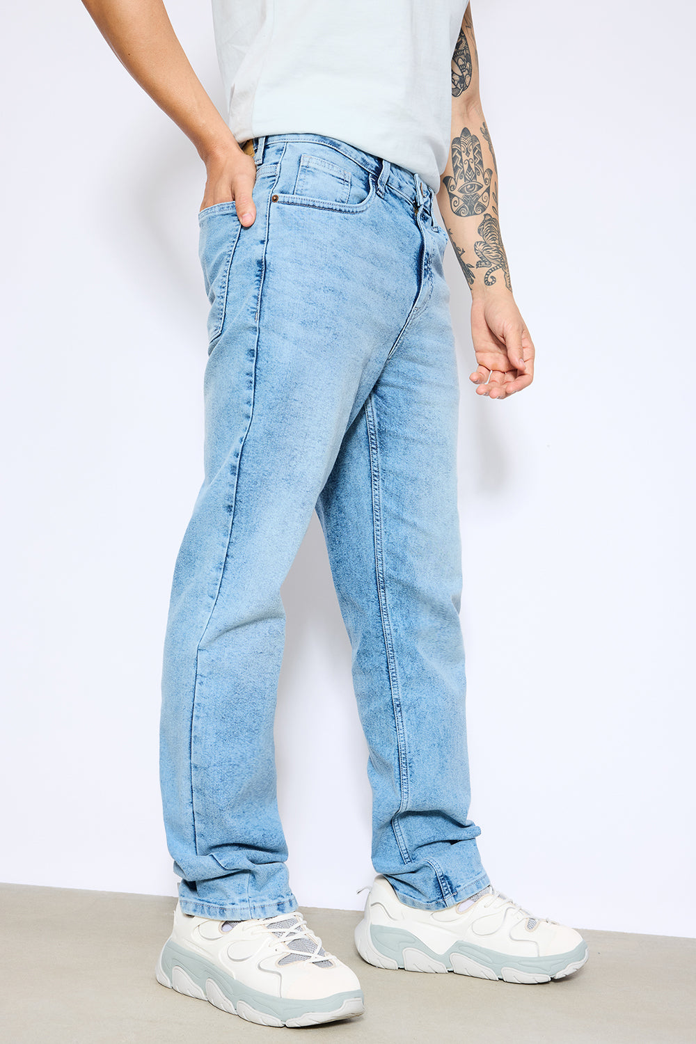 Men's Ice Blue Straight Fit Jeans