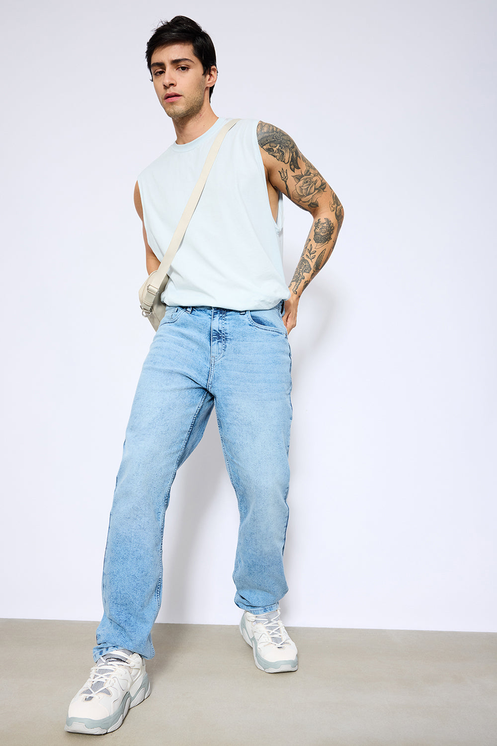 Men's Ice Blue Straight Fit Jeans