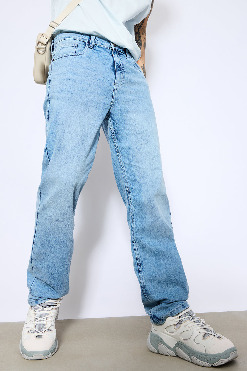 Men's Ice Blue Straight Fit Jeans