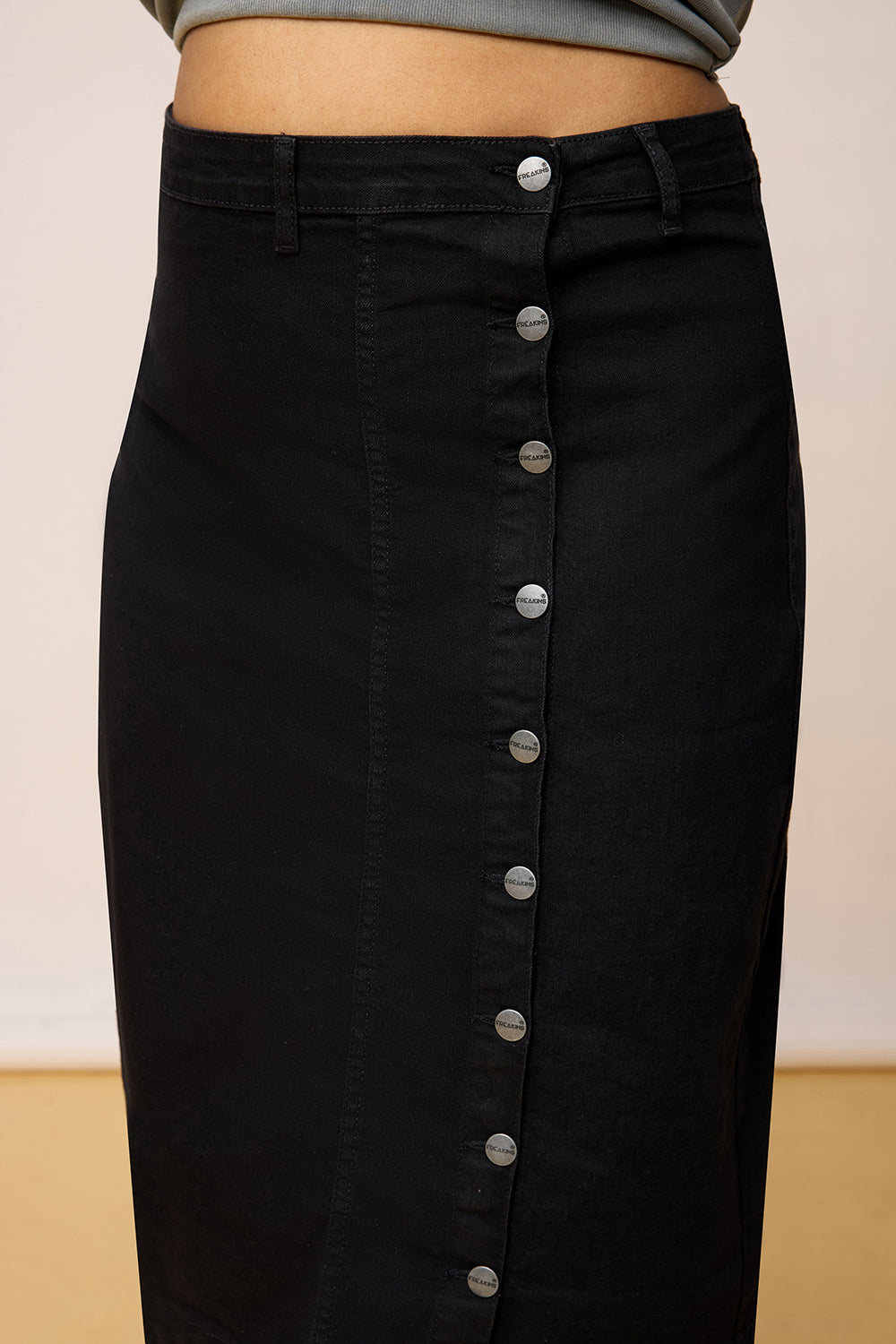 Curve Chic Black Bodycon Statement Button Skirt