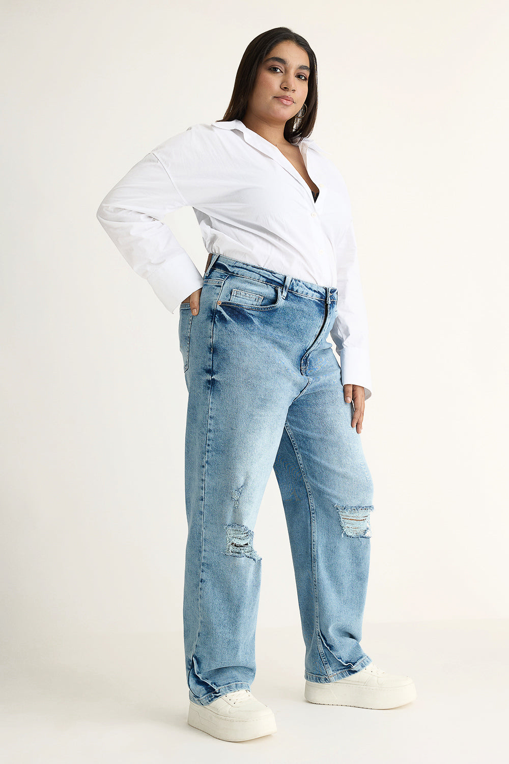DELICATE DUSK DISTRESSED CURVE STRAIGHT JEANS