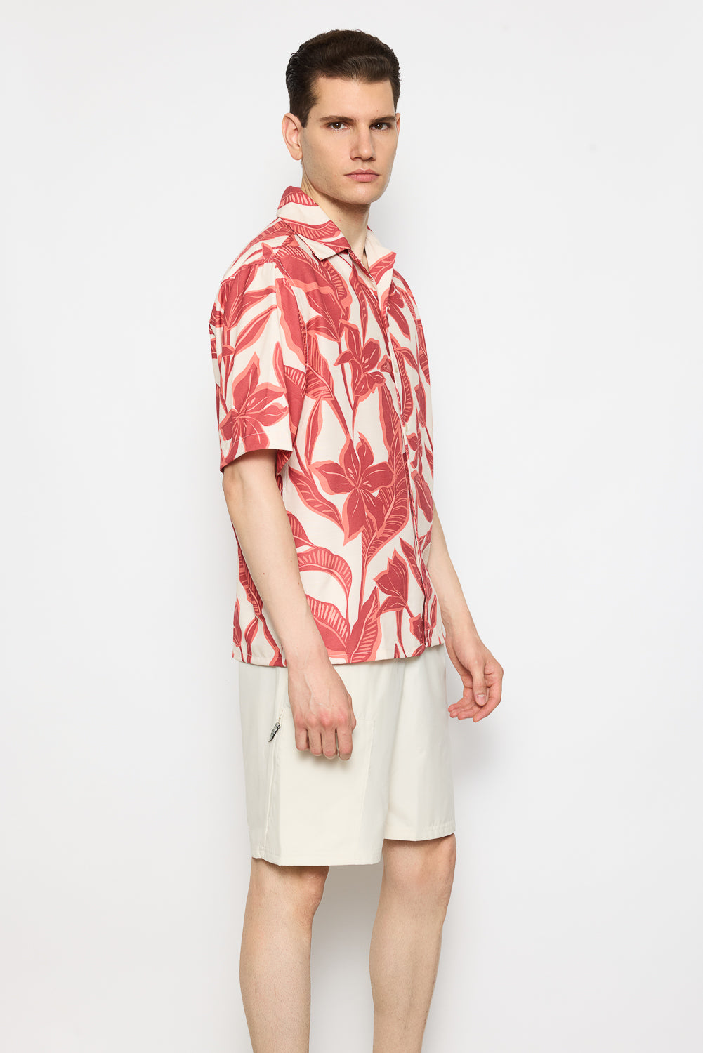 Red Flower Men's Resort Shirt