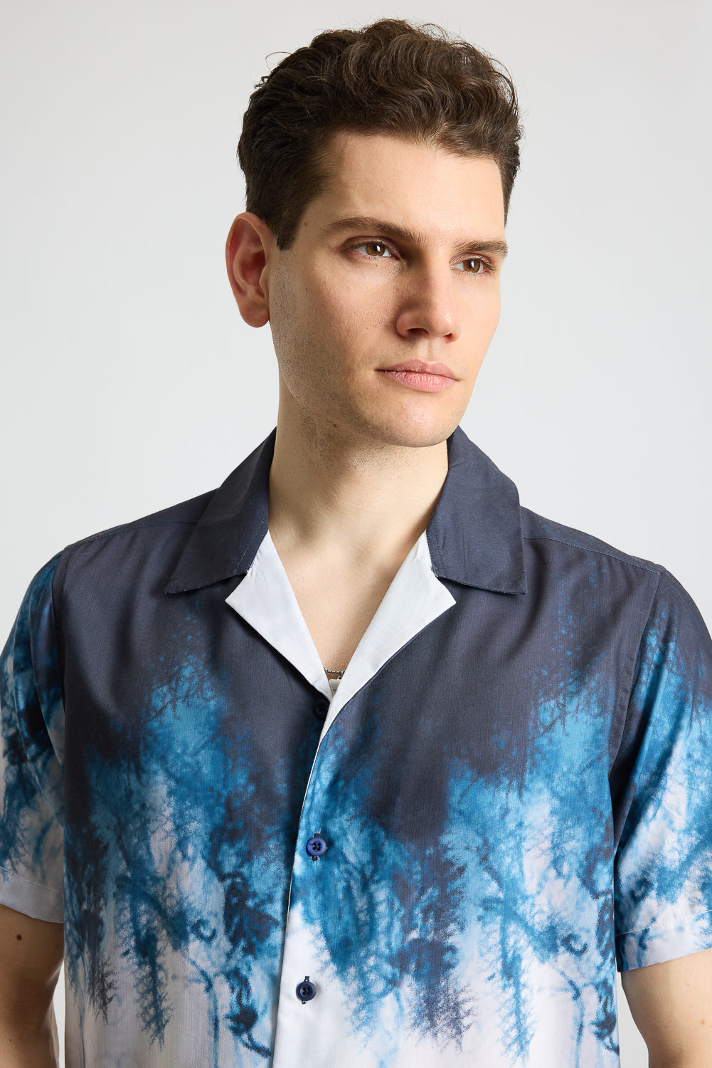 Lightening Effect Men's Resort Shirt