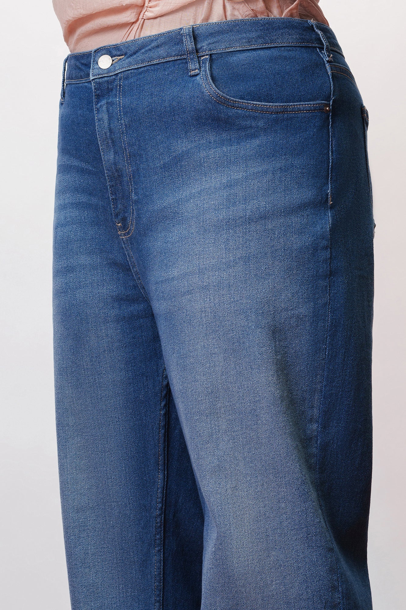 Easy Indigo Curve Straight Jeans