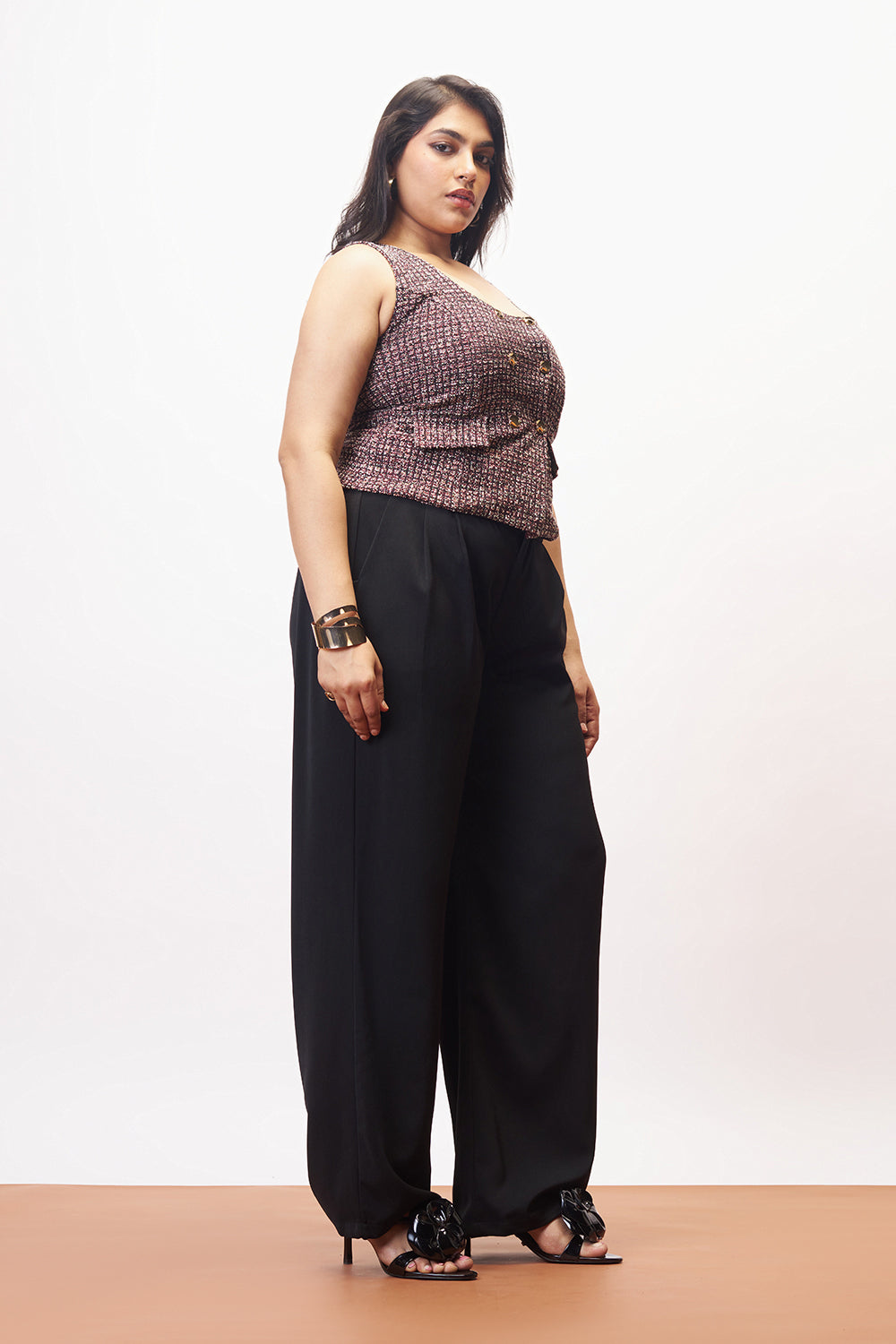 Pure Black Curve Pleated Korean Pants