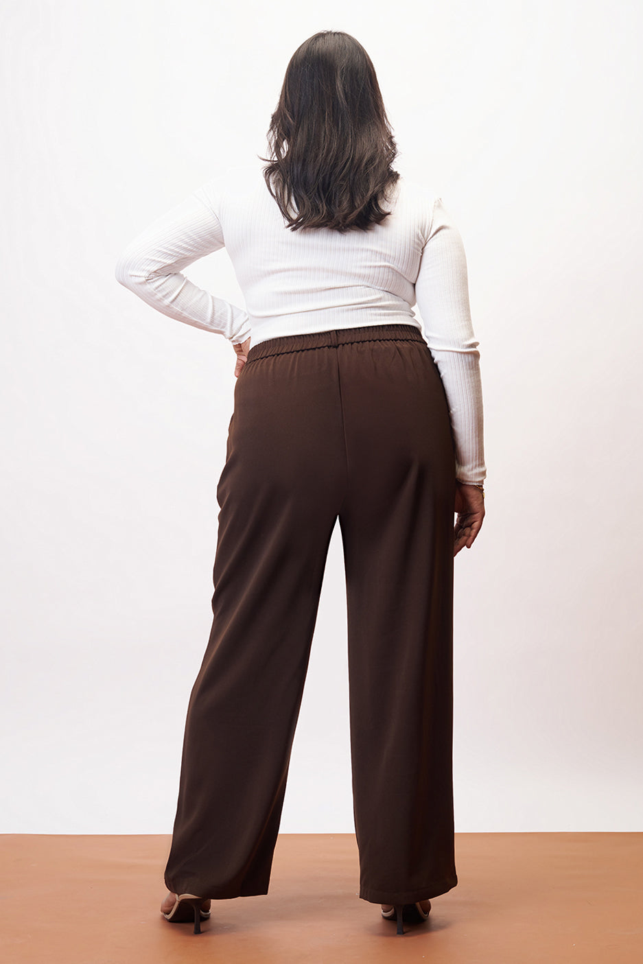 Bean Brown Curve Pleated Straight Korean Pants