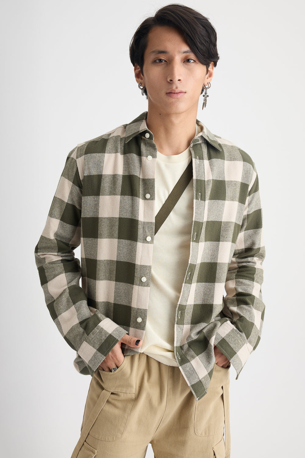 MEN'S BEIGE CHECKERED COLLAR SHIRT