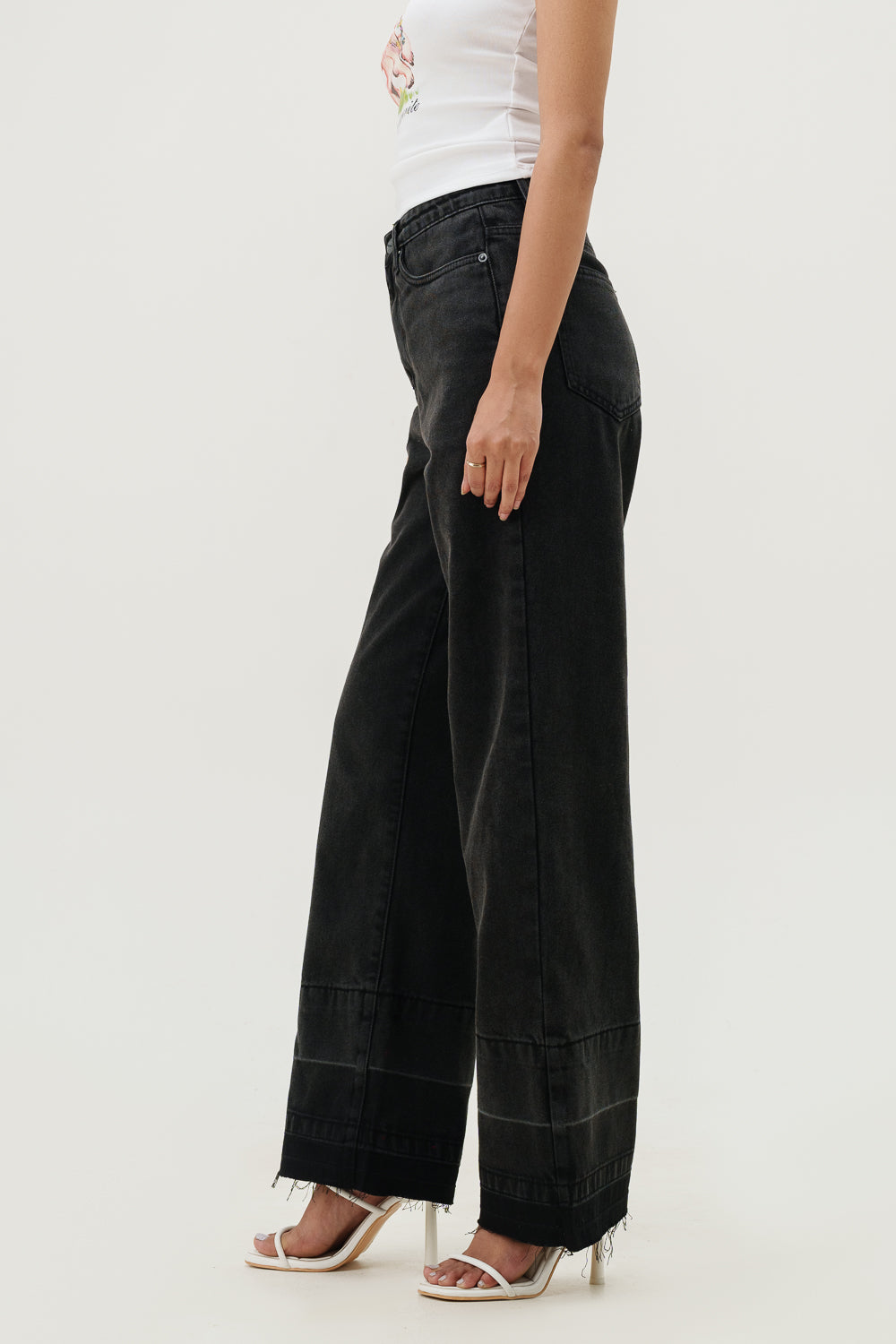 Shifted Shadow Straight Fit Jeans