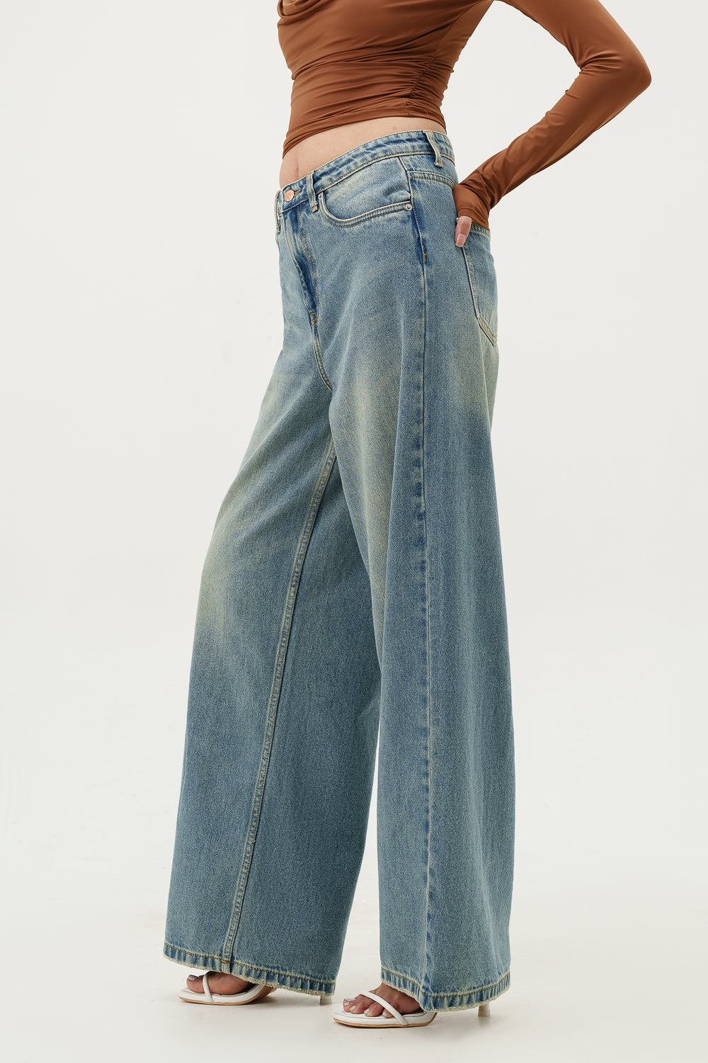 Mellow Indigo Super Wide Flare Jeans