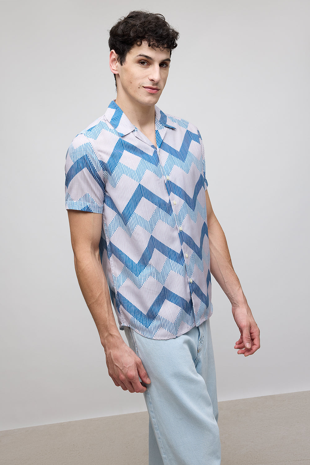 Zig Zag Stripe Men's Resort Shirt