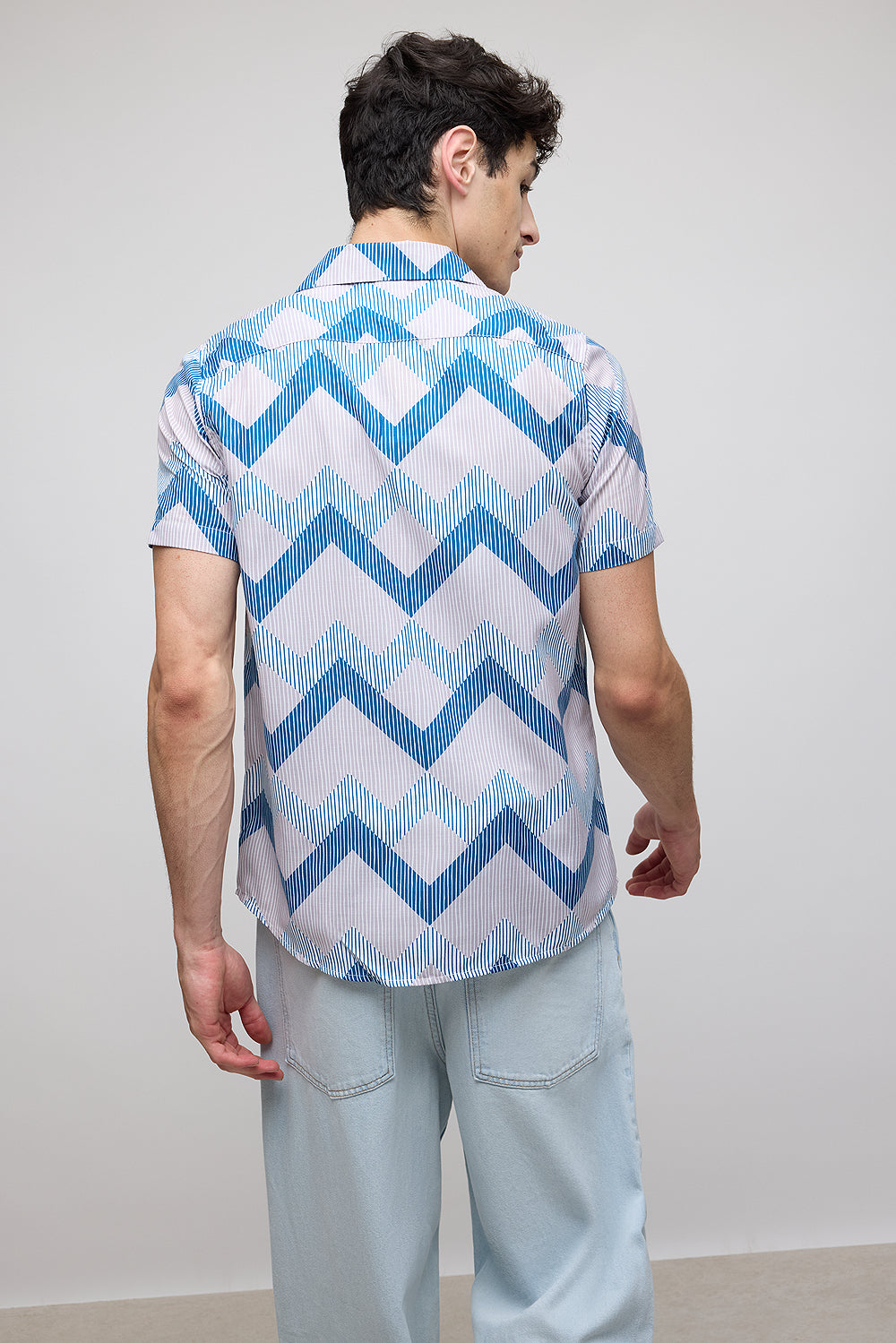 Zig Zag Stripe Men's Resort Shirt