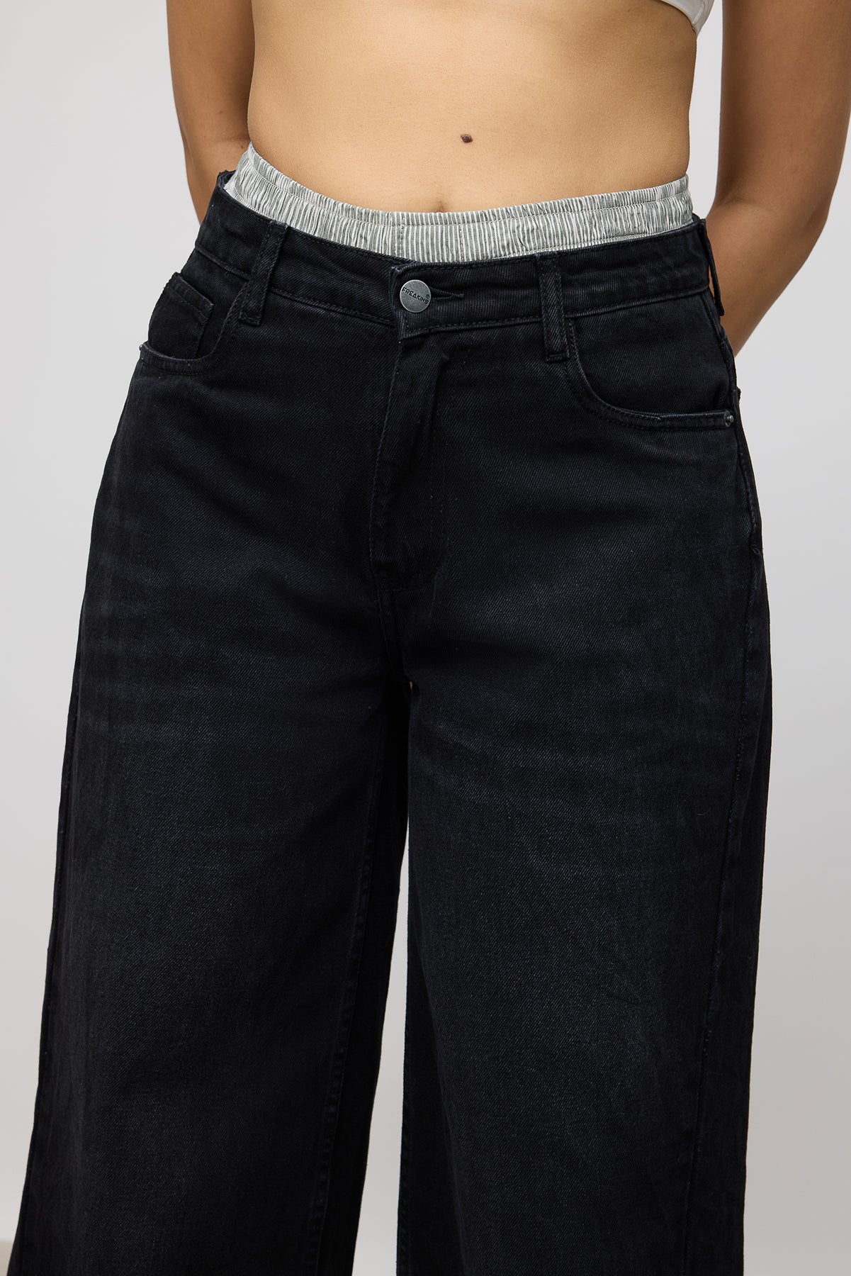 Wide Leg Black Boxer Jeans