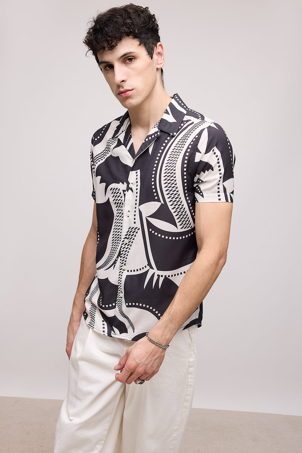 ECRU BLACK PRINTED MEN'S RESORT SHIRT