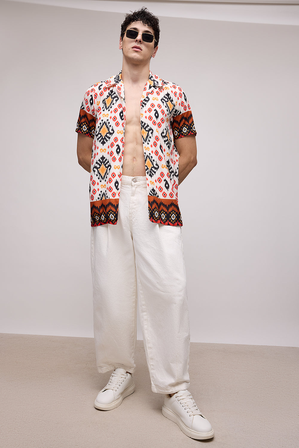 TRIBAL PRINT MEN'S RESORT SHIRT