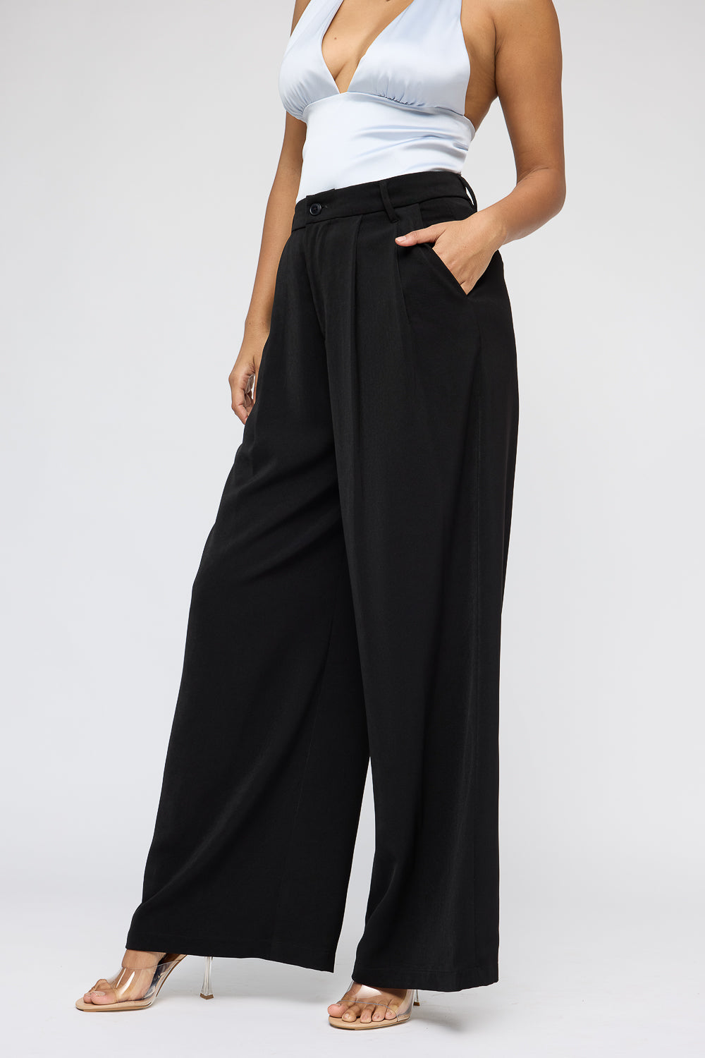 Noir Super Flared Korean Pants