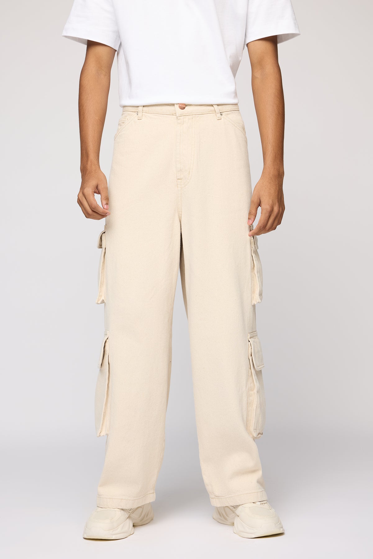 Sun Bleach Men's Wide Leg Cargo Jeans