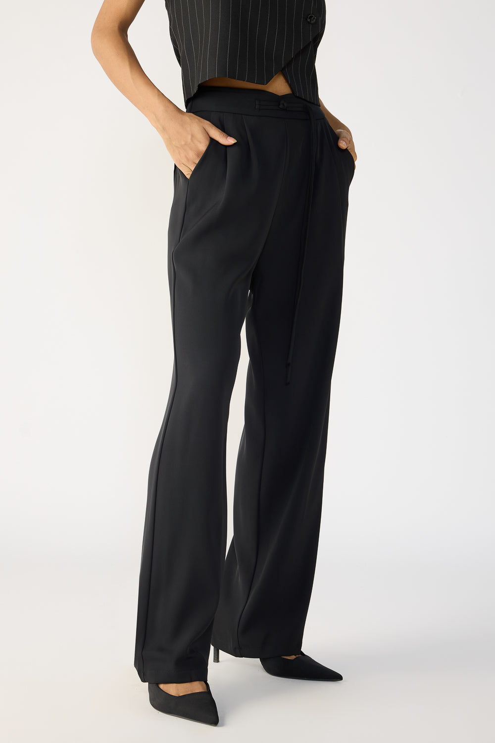 Nordic Black Knotted Korean Pants