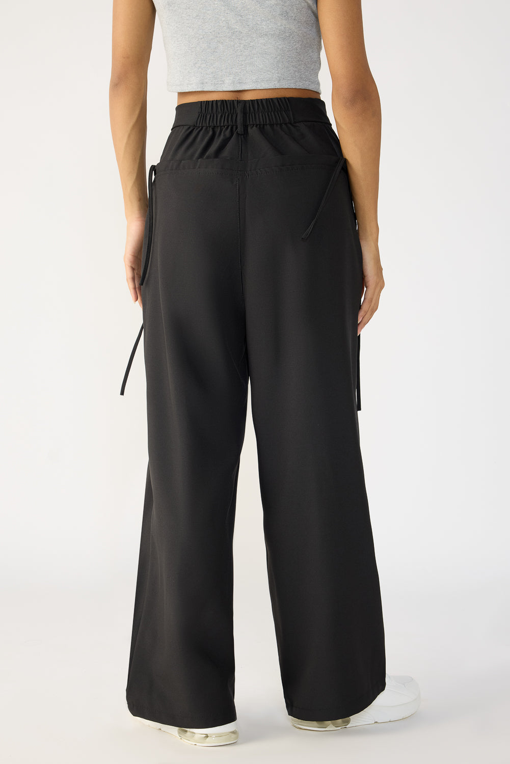 Black Wide Flat Pocket Korean Pants