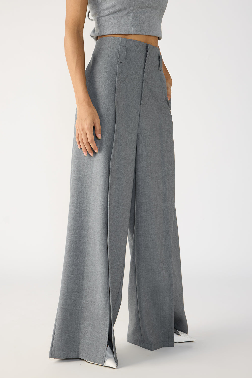 Slubbed Grey Front Slited Korean Pants