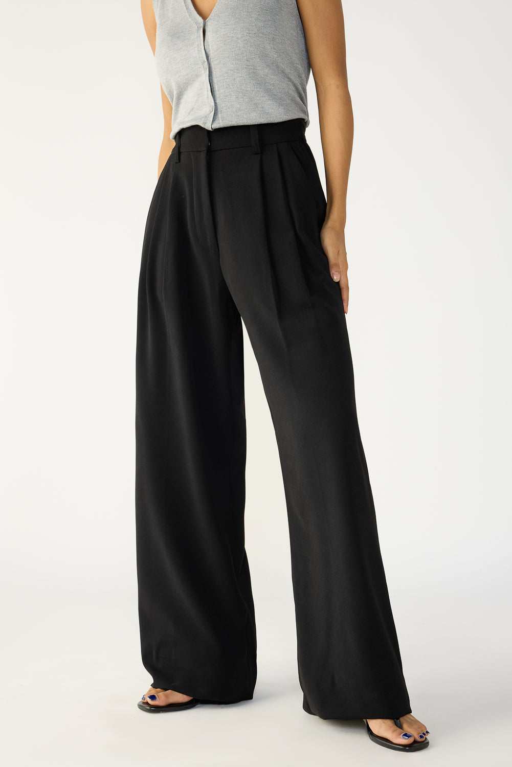 Soot Black Adjustable Korean Pants