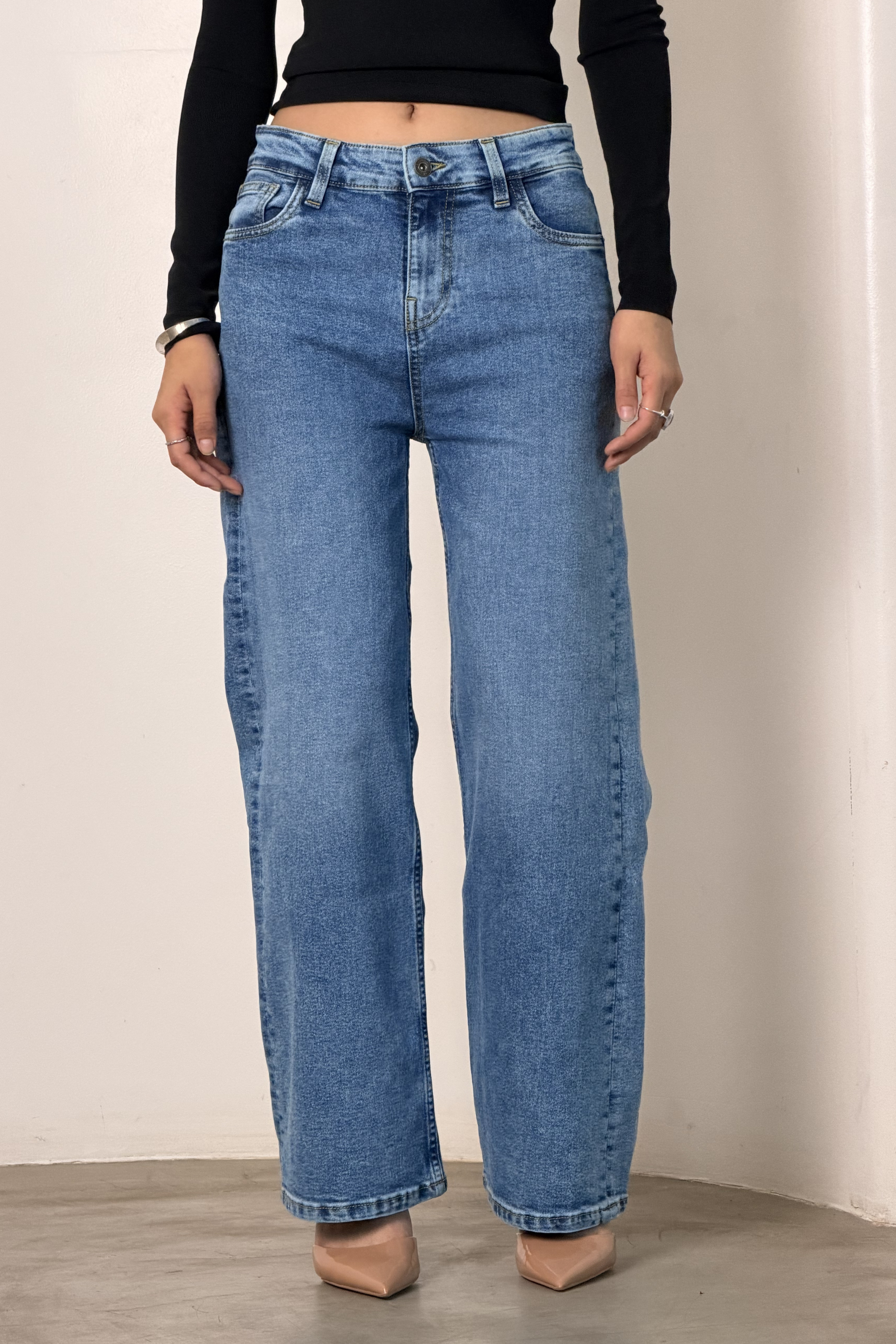 Von Dutch Wide Leg Jeans
