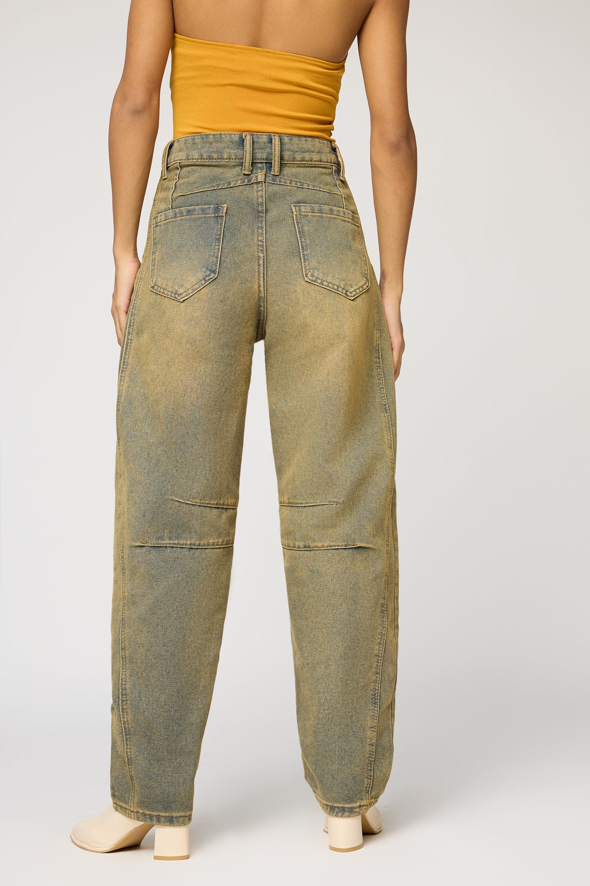 Copper Canyon Barrel Leg Jeans