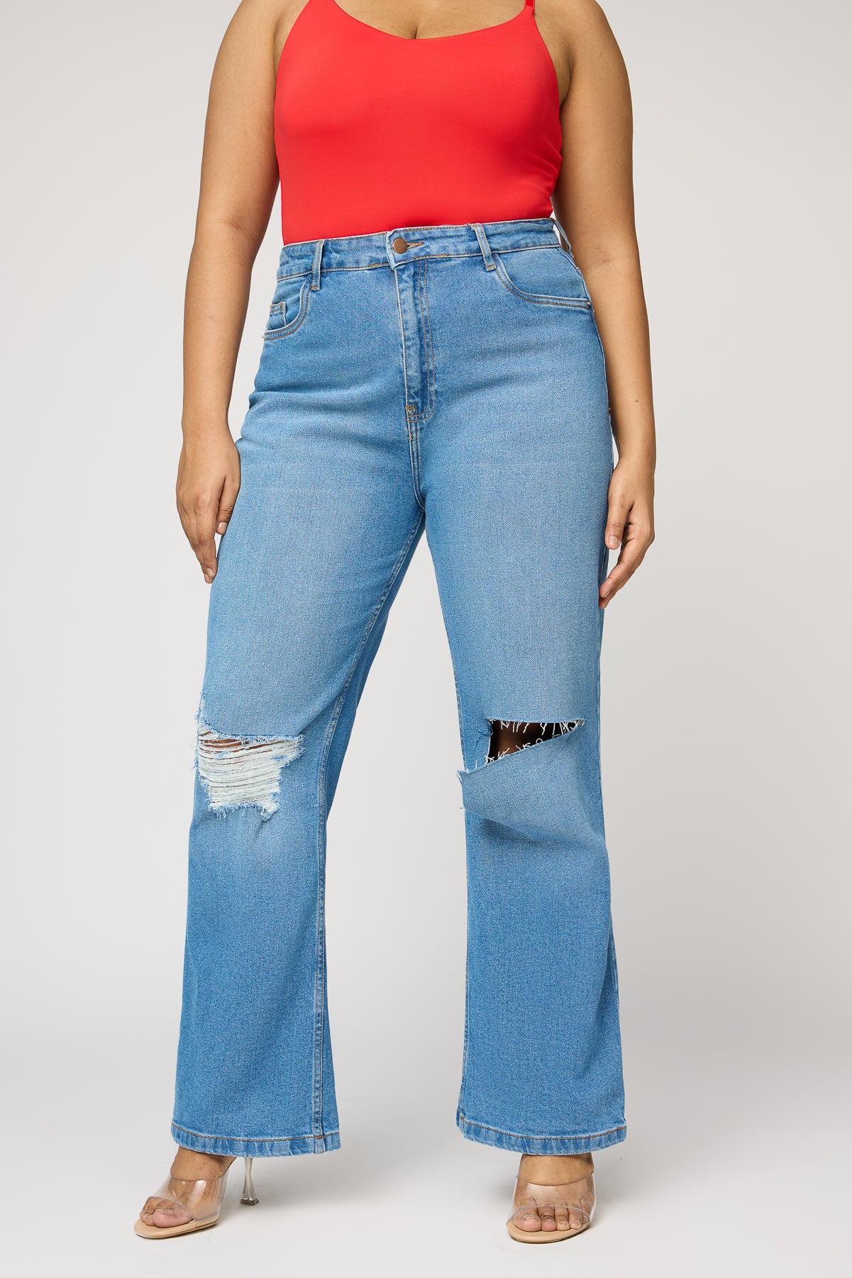 Knockout Knee Distressed Curve Wide Leg Jeans