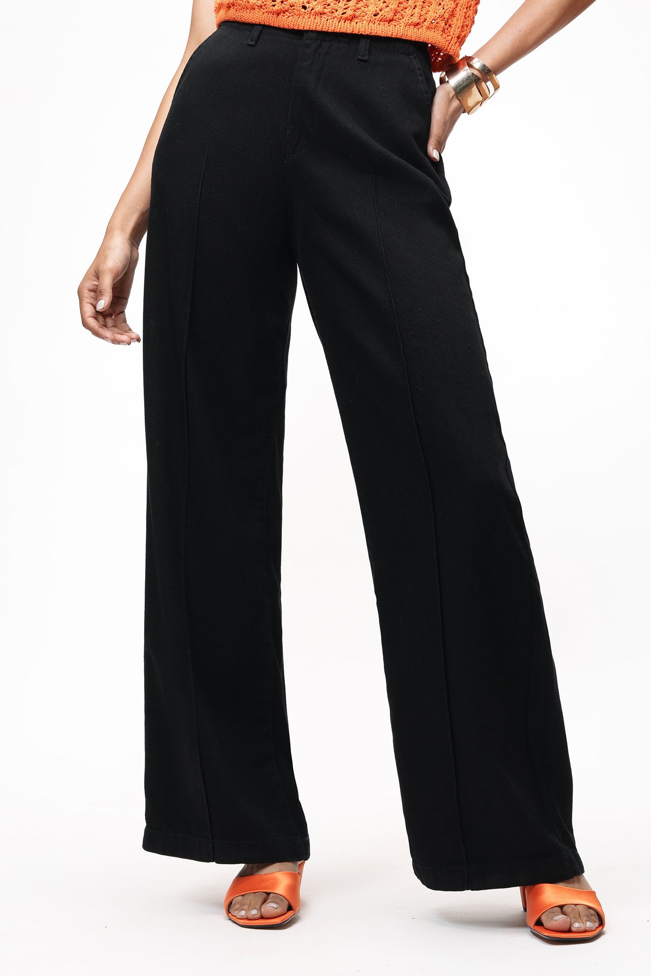 2000ARCHIVES★韓国★人気★NU DRAPED SLACKS (BLACK STRIPE) Striped High Waist Trousers Black | NA-KD