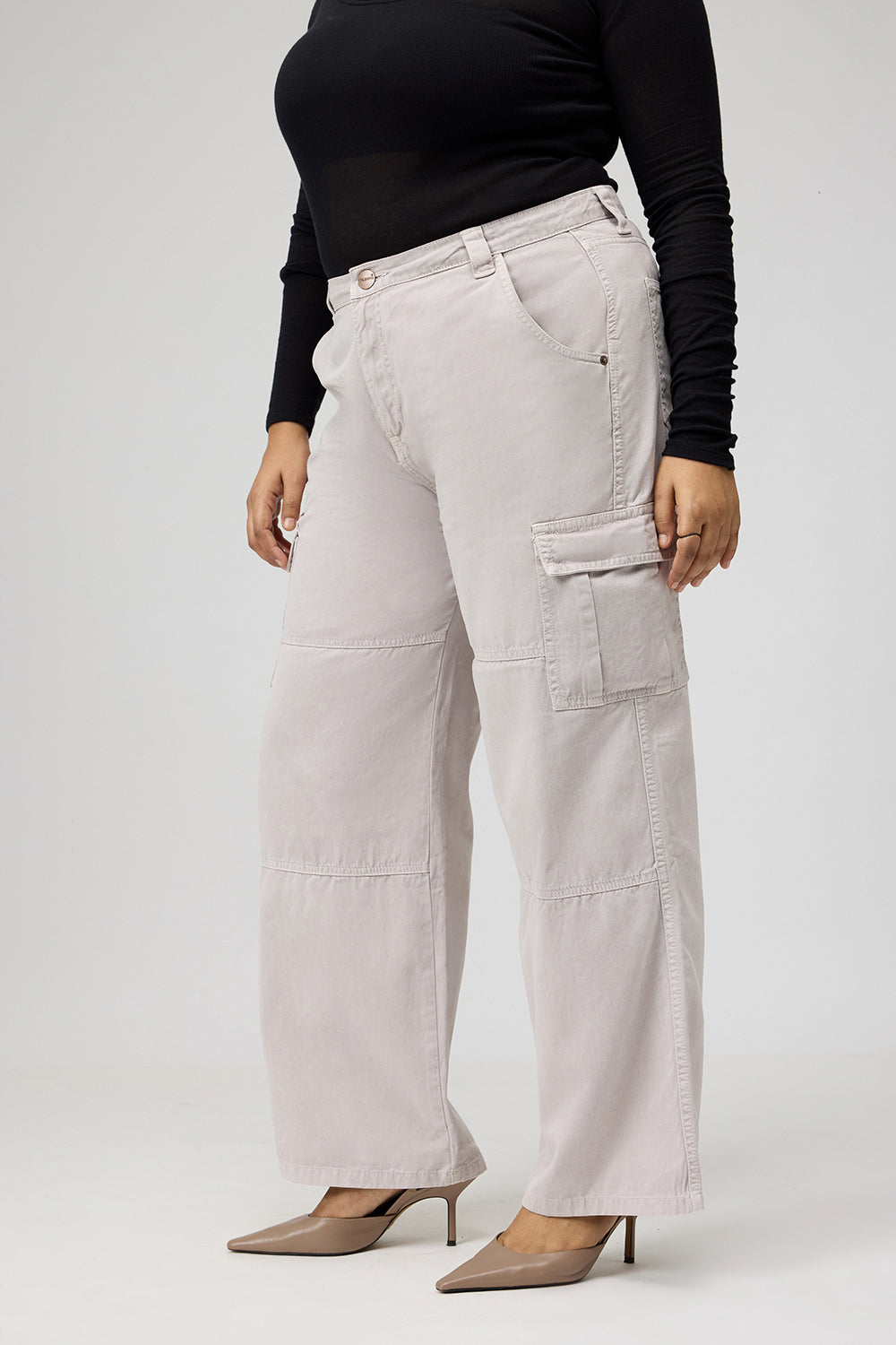 Curve Cream Cargo Jeans