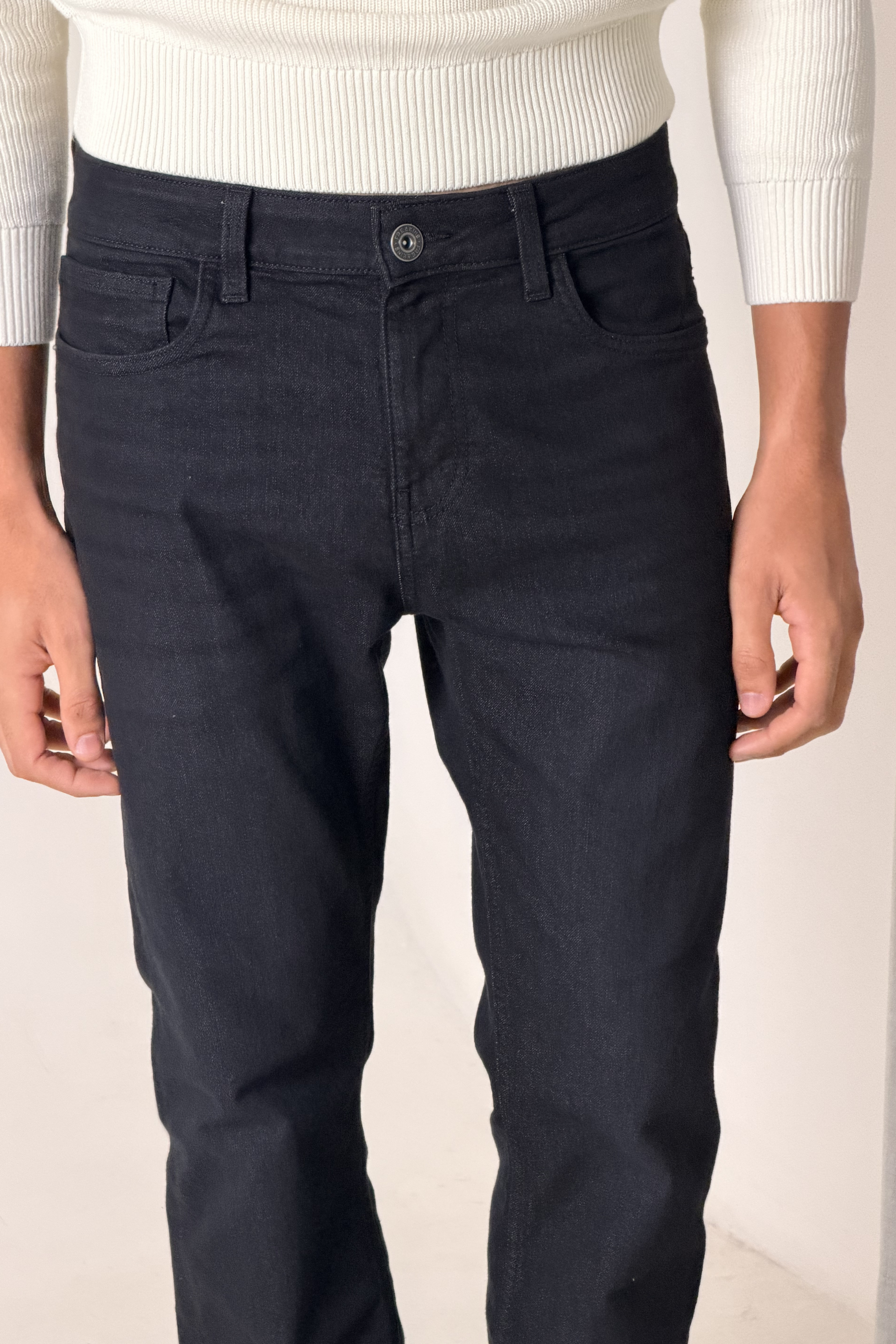 Straight Jeans