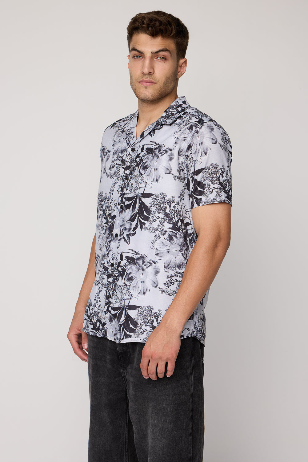 Grey Tropical Printed Men's Casual Shirt