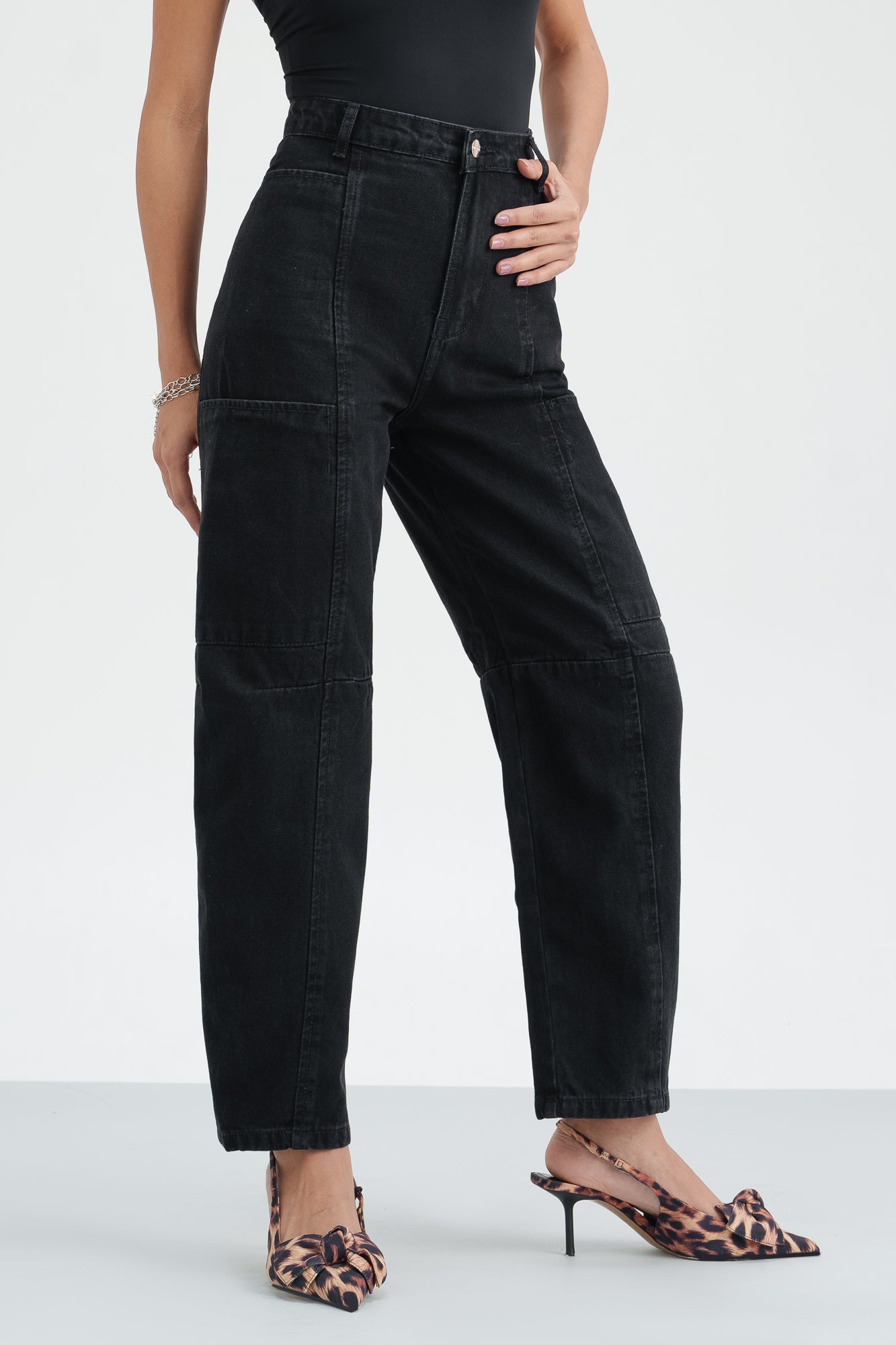 Solid Black Baggy Jeans