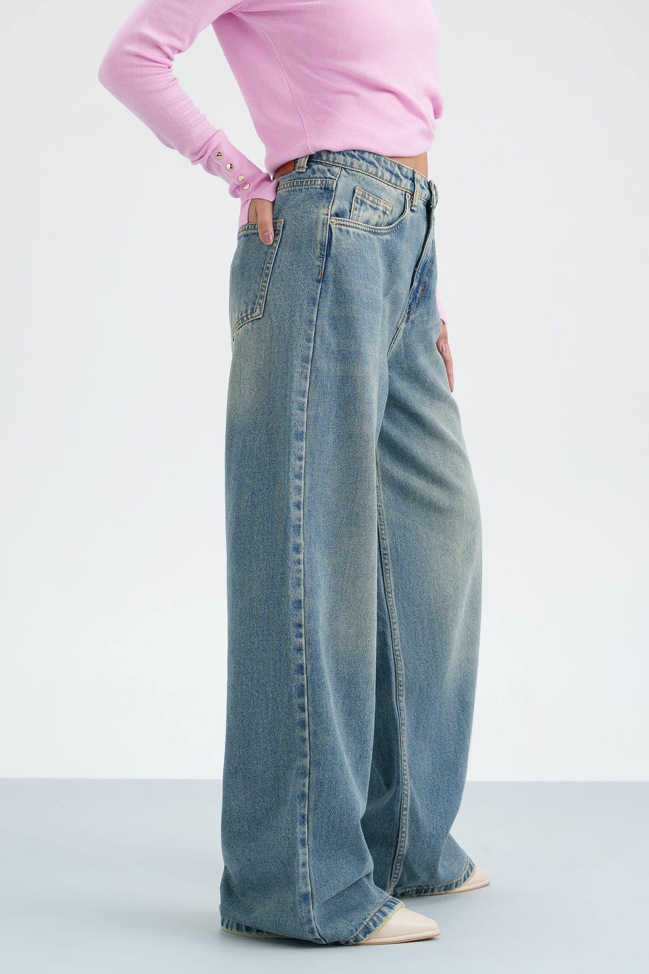 Serene Wave Super Wide Flare Jeans