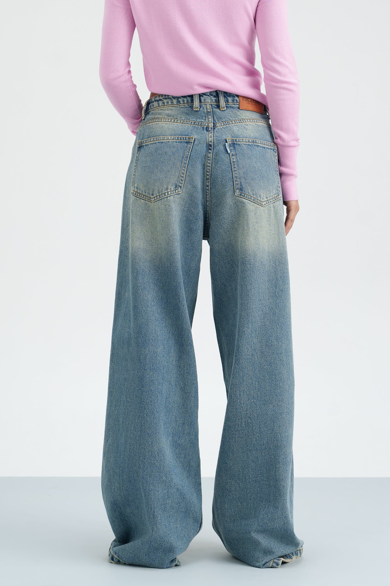 Serene Wave Super Wide Flare Jeans