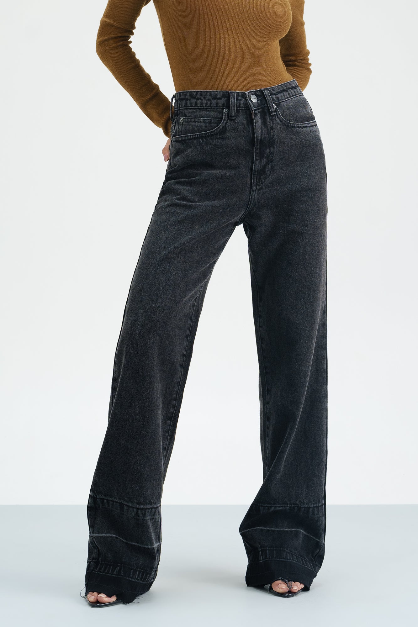 Inky Allure Straight Fit Jeans