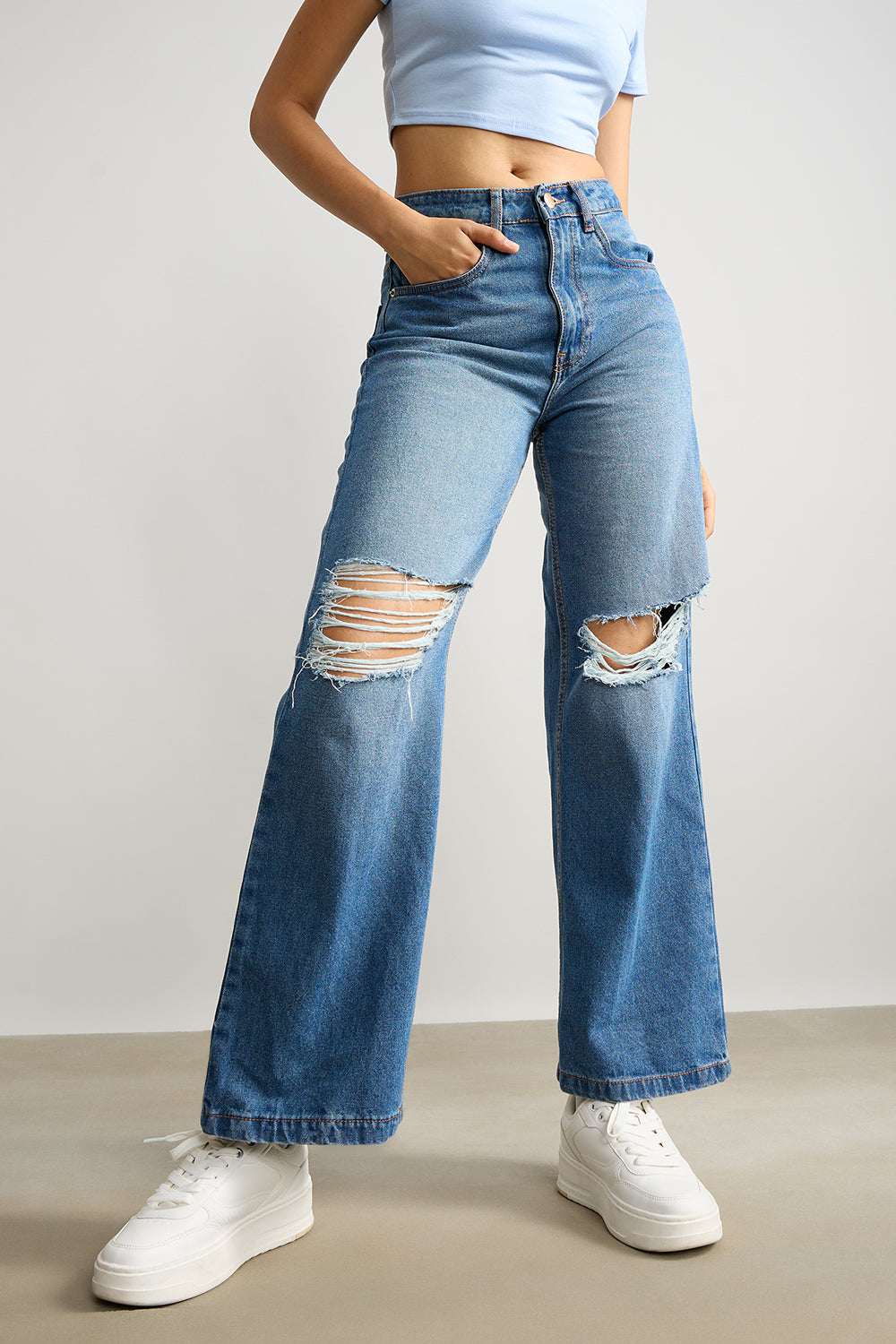 RIPPED WIDE LEG JEANS
