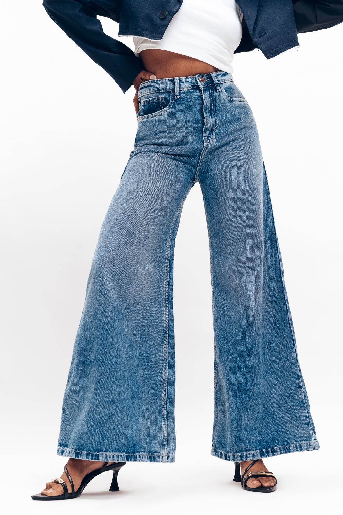 90's Come Back Blue Women's Flare Jeans