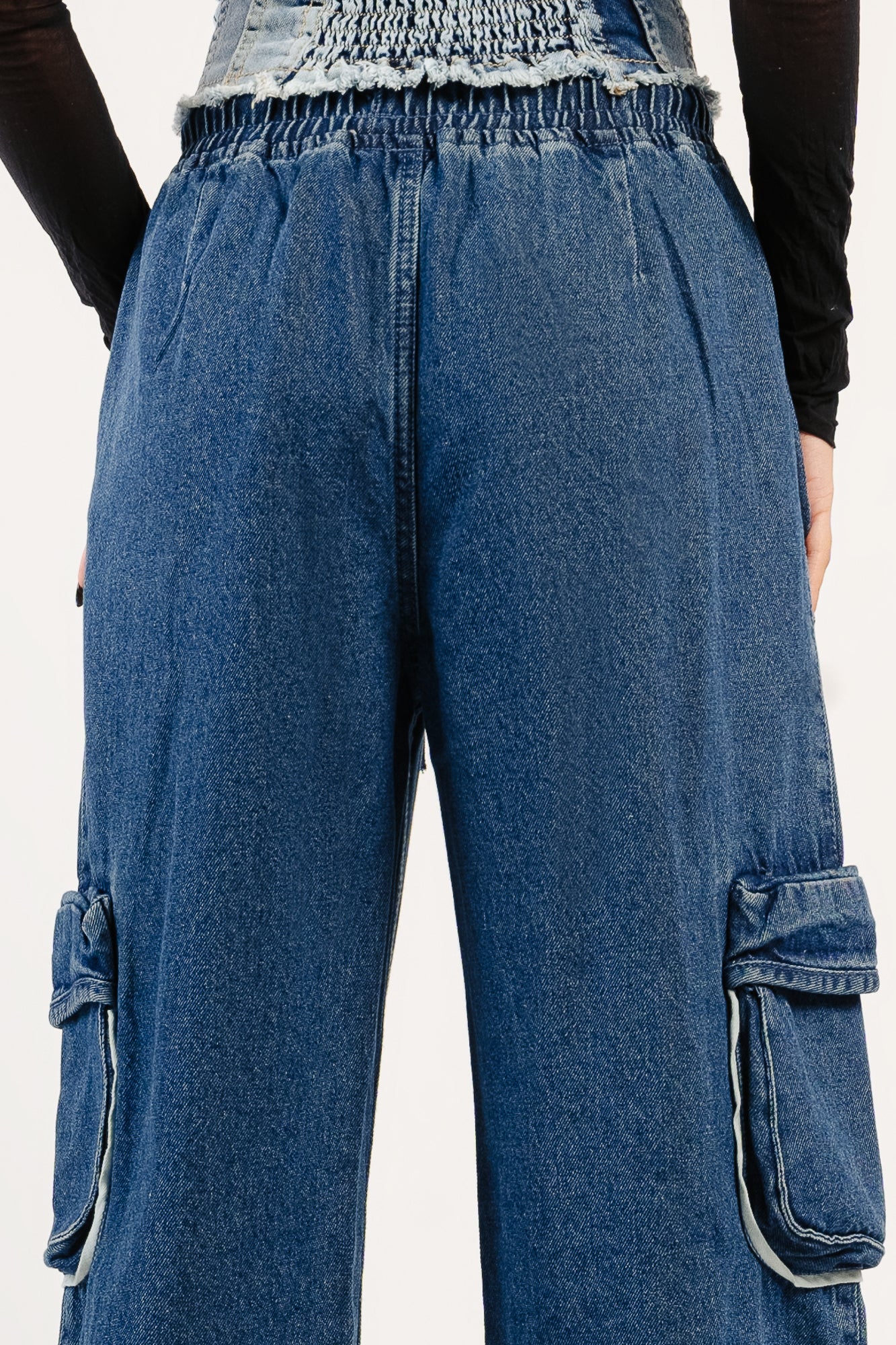 CONTRAST PIPING CARGO PANTS