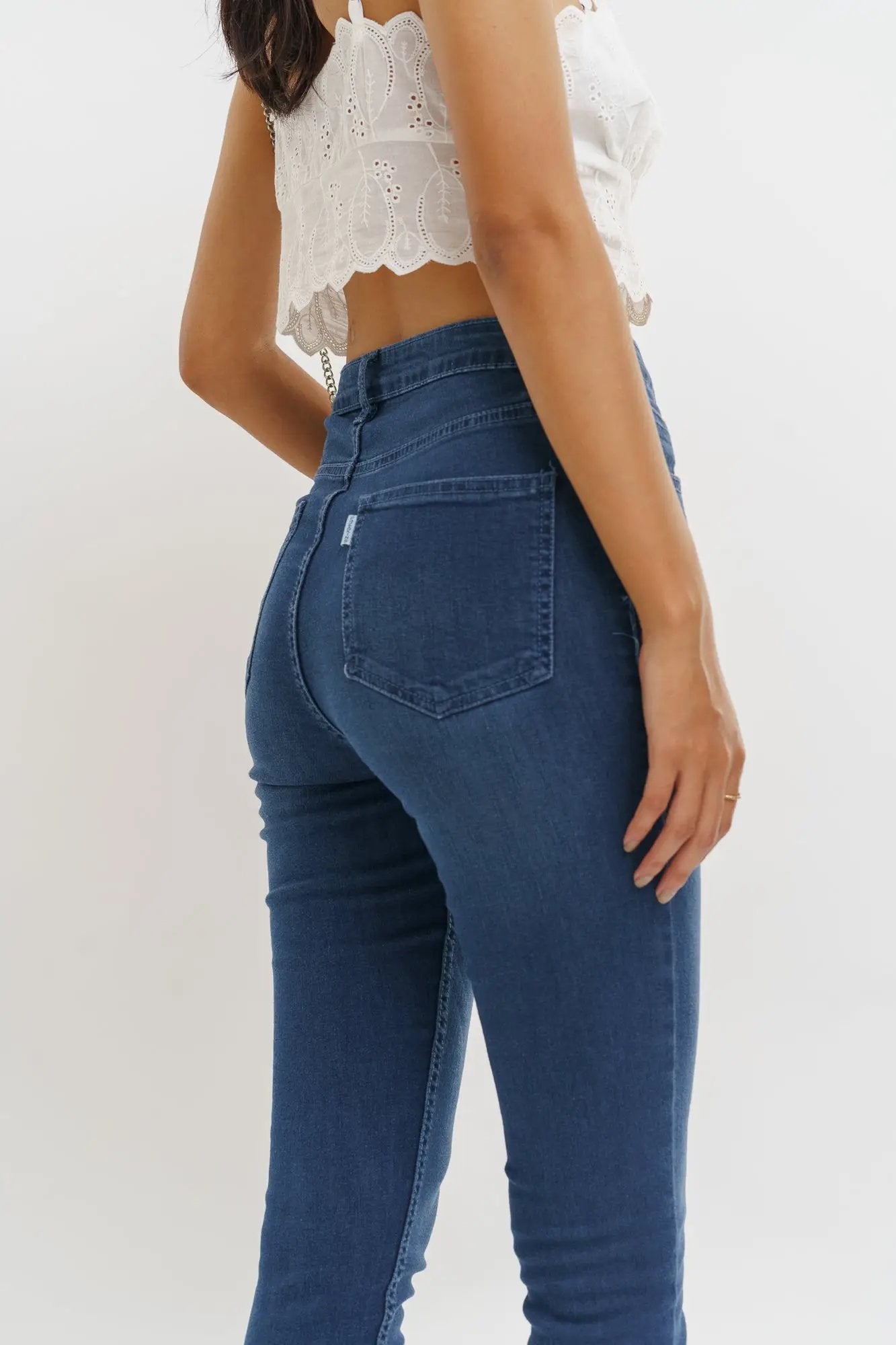 Dark Blue High Waist Jeans with Front Zipper Closure in Size XS, S, M, –  Bikini Vegas
