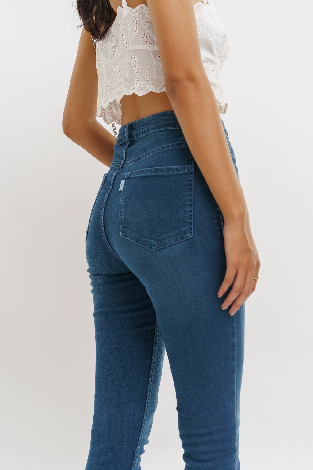 Dark blue high waisted fashion jeans