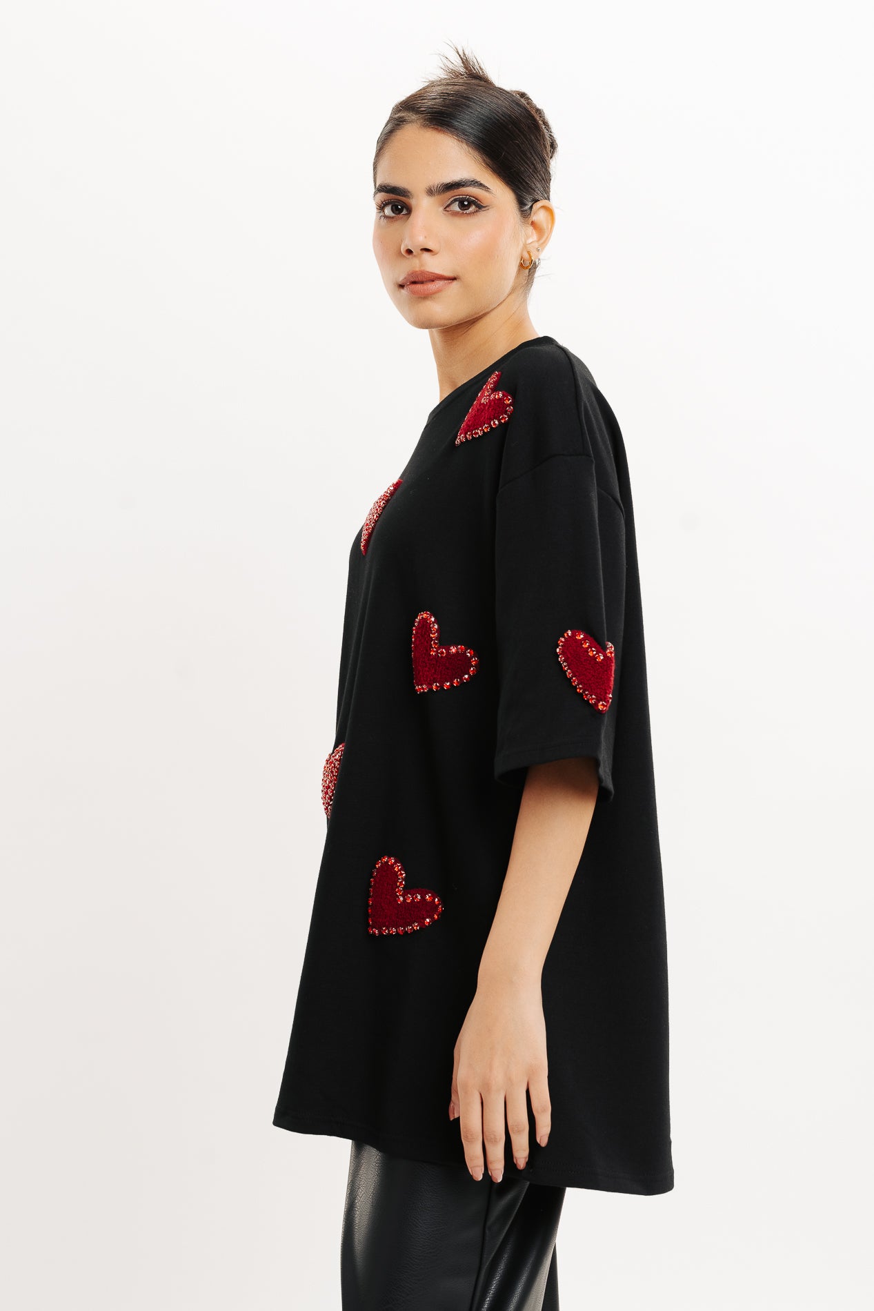 Heart Eyes For You Black Oversized Tee