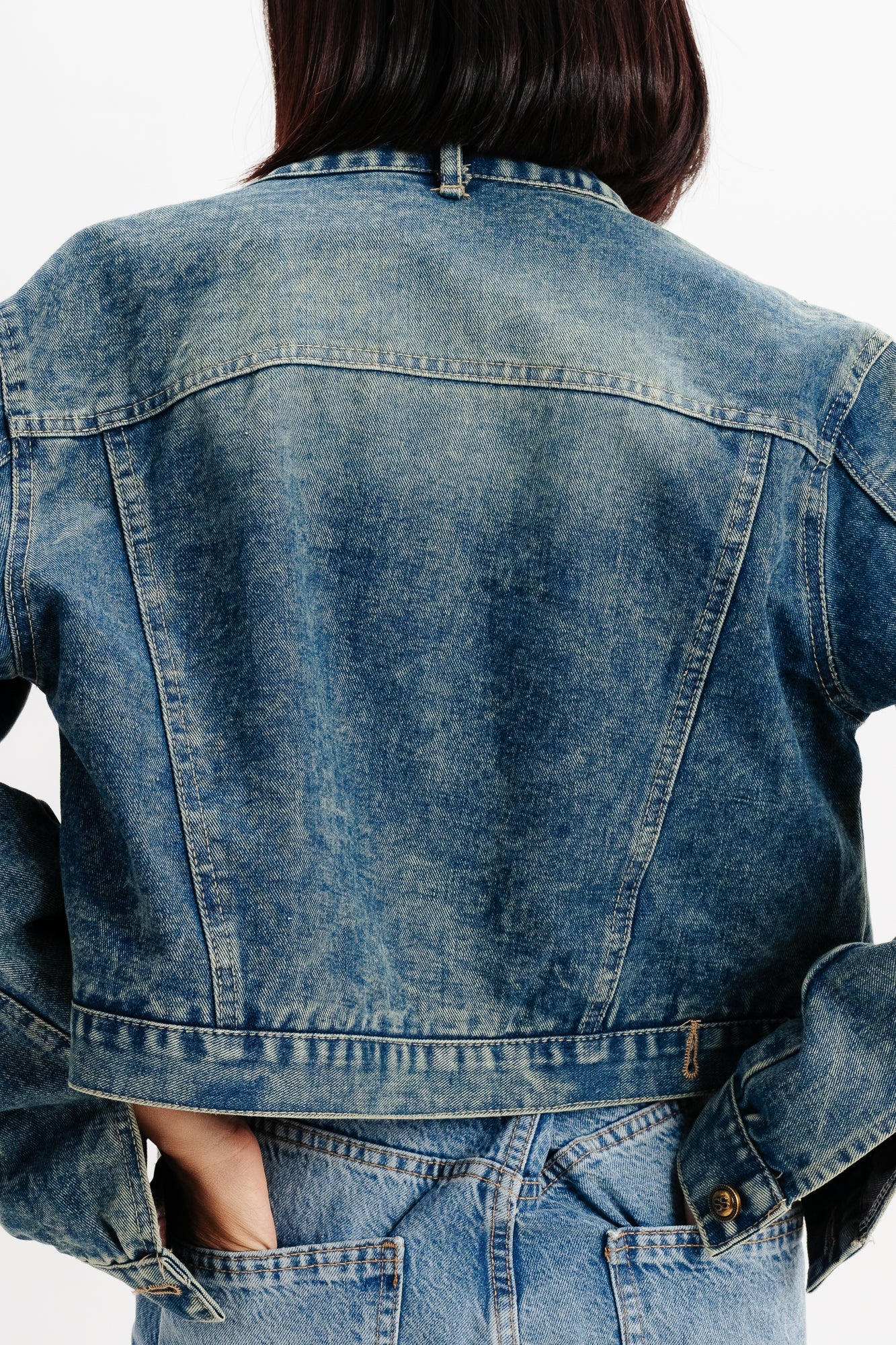 18 Jean Jacket Outfits You Haven't Tried Yet