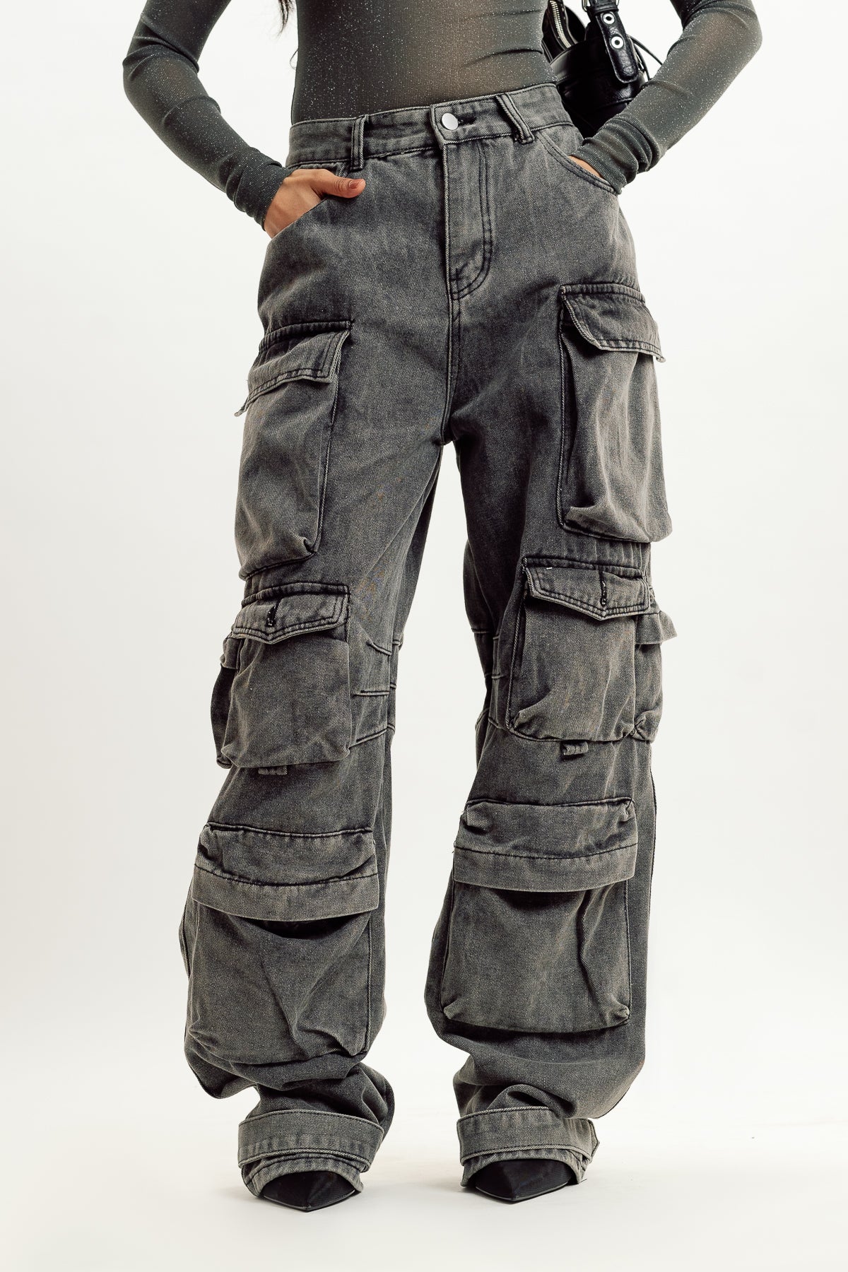 CHARCOAL STREET STYLE CARGO JEANS