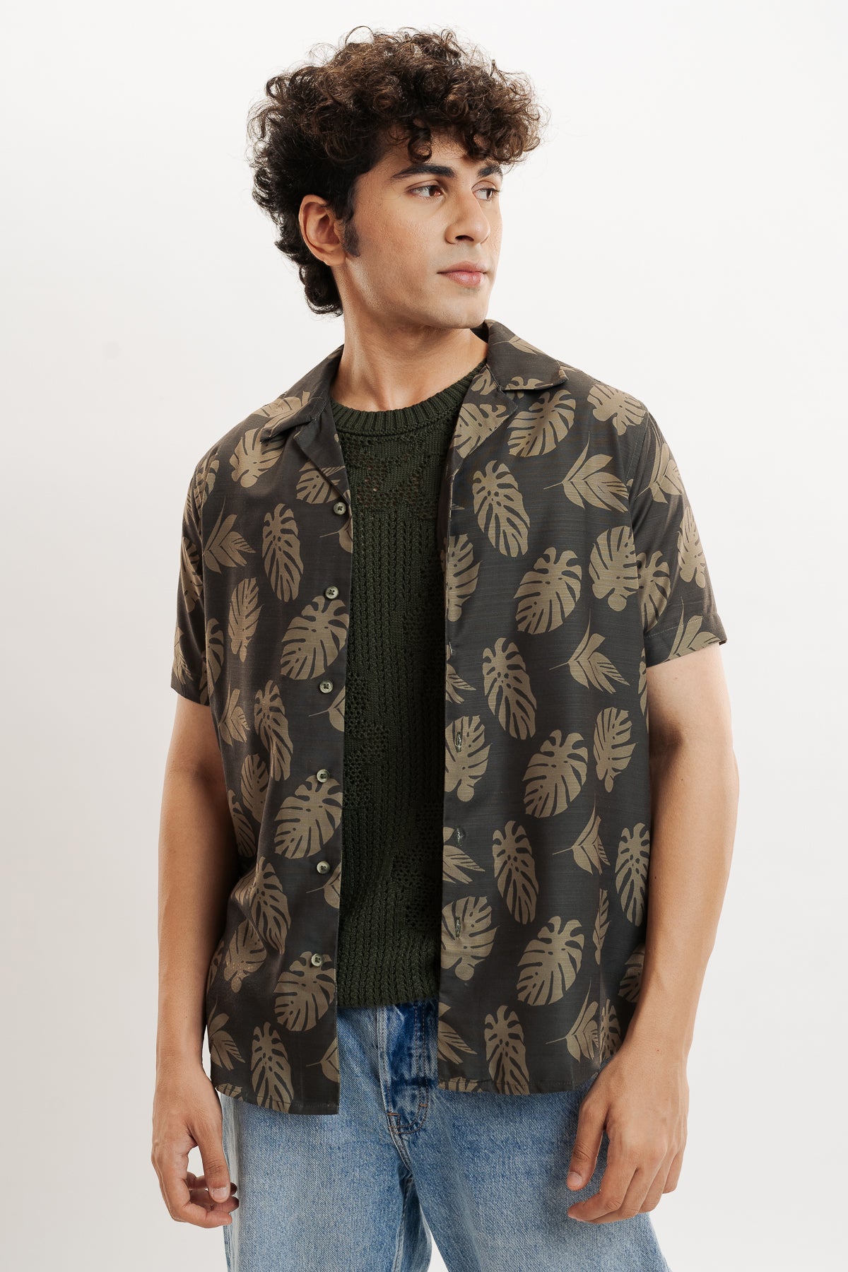 LEAFY SERENITY MEN'S RESORT SHIRT