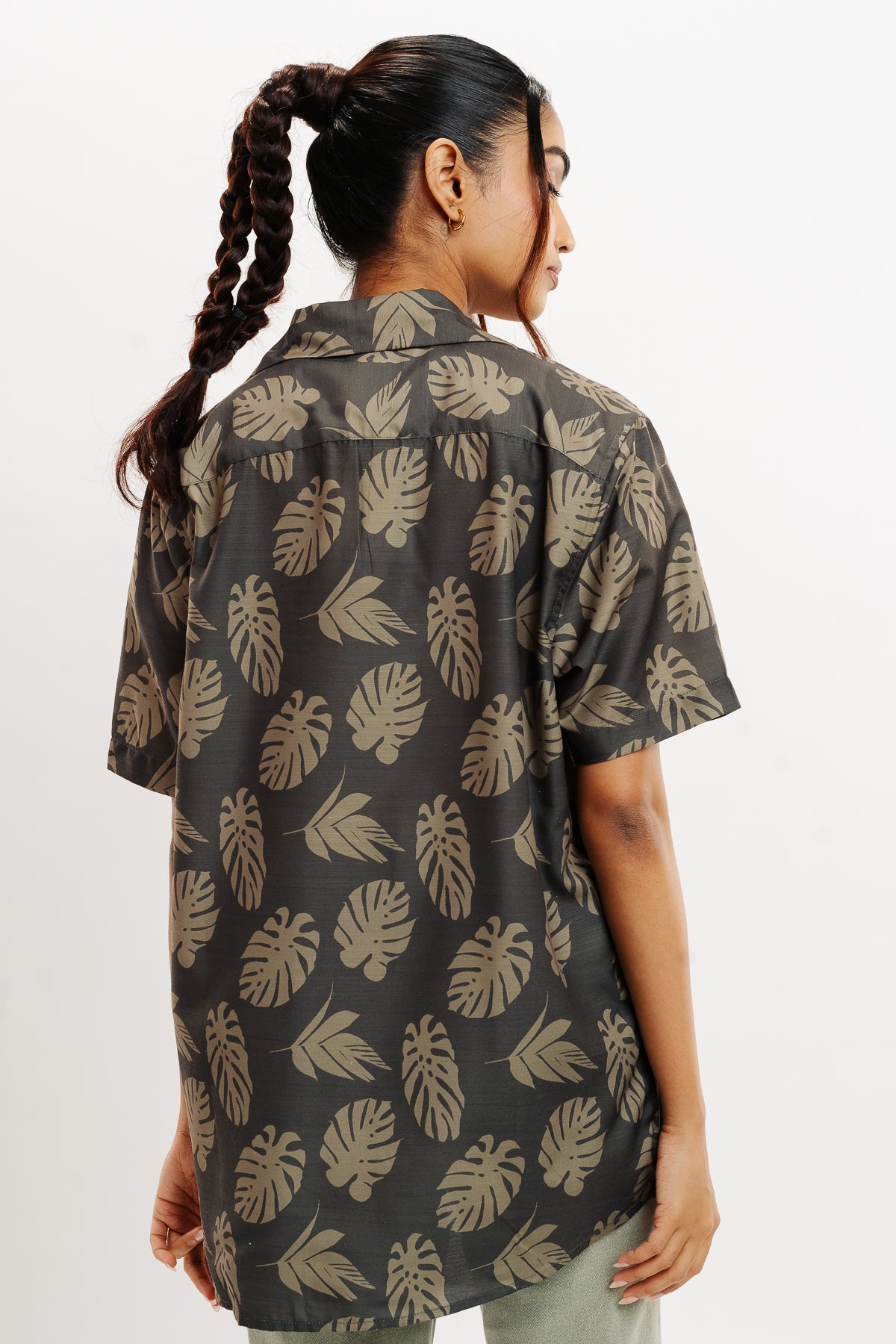 Leafy Serenity Women's Resort Shirt